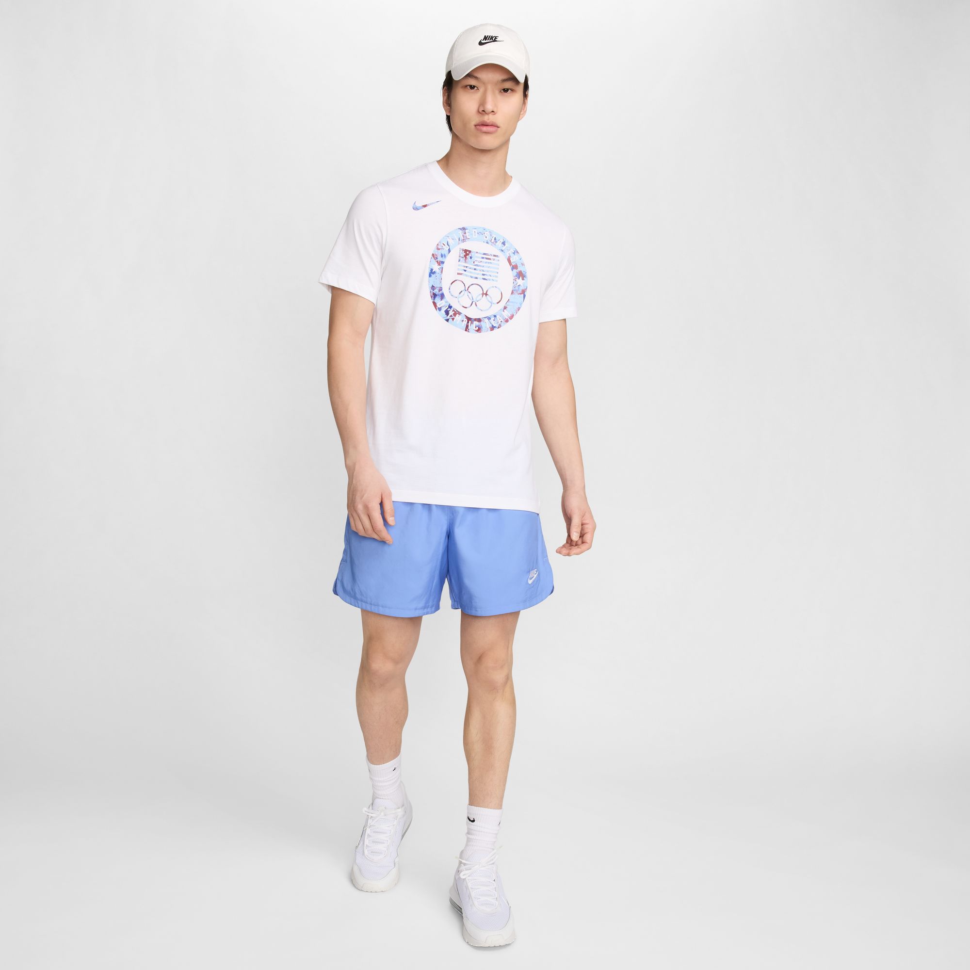 Nike Men's Sportswear USA Club Puck Graphic T-Shirt product image
