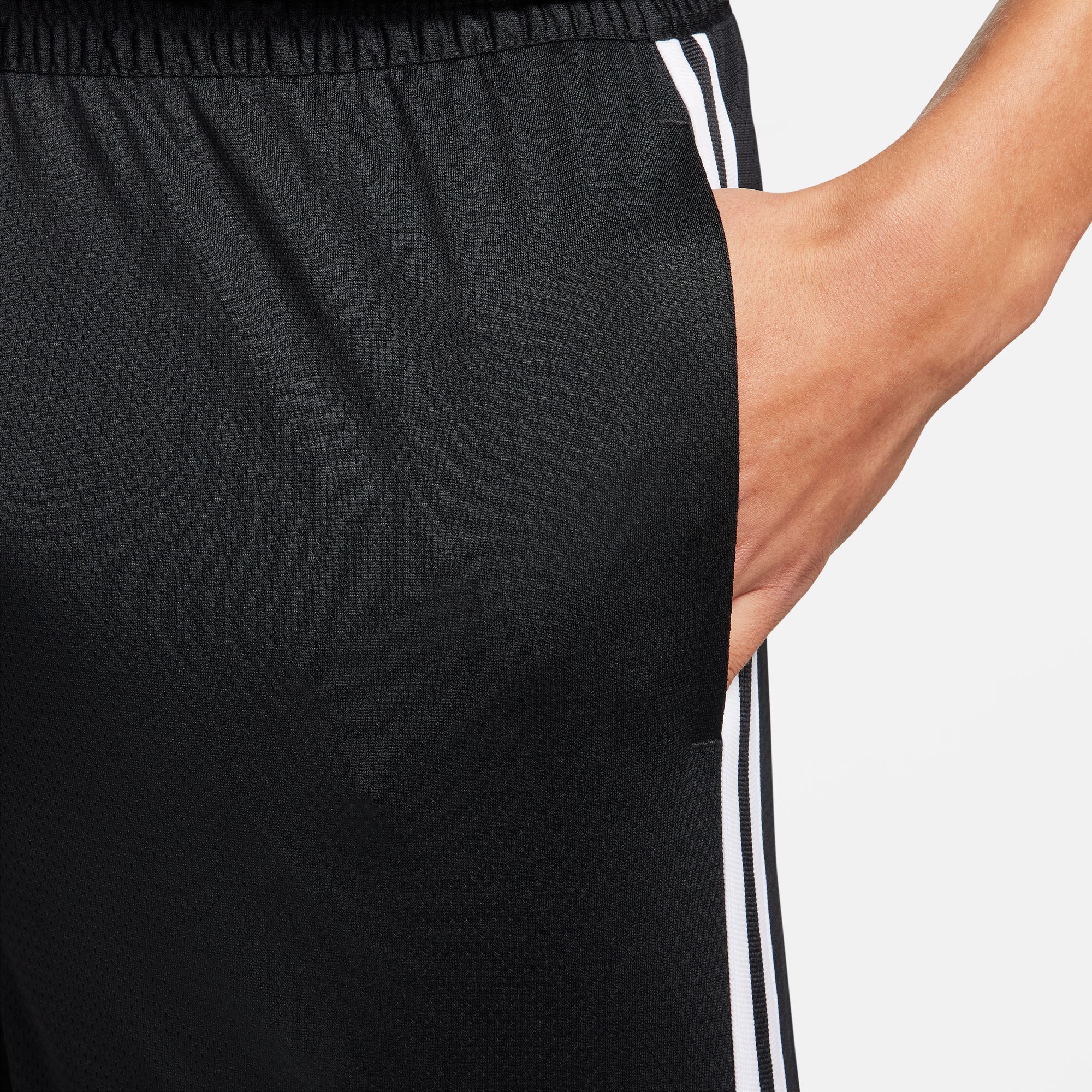 Nike Men's Dri-FIT DNA 8" Solid Basketball Shorts product image