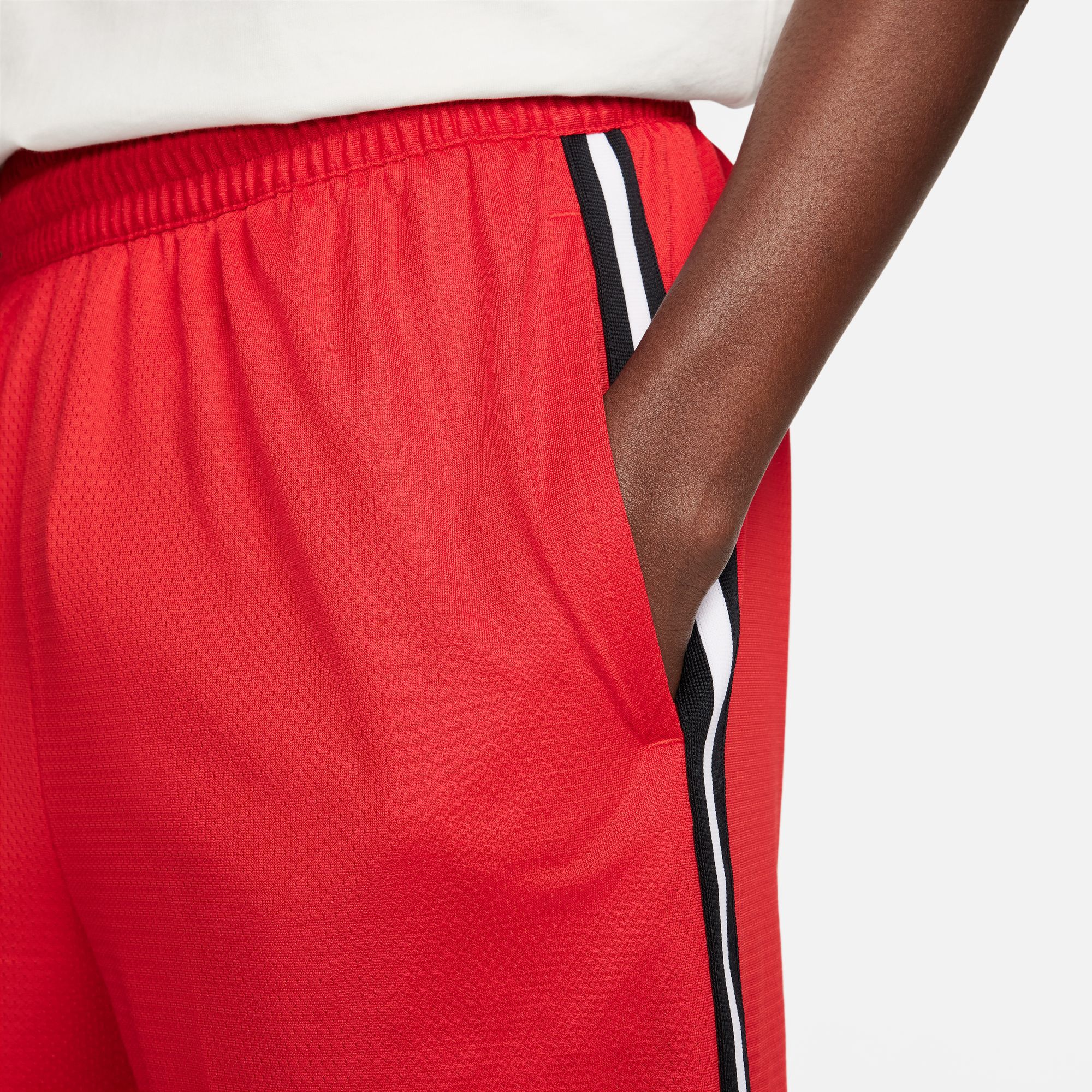 Nike Men's Dri-FIT DNA 8" Solid Basketball Shorts product image