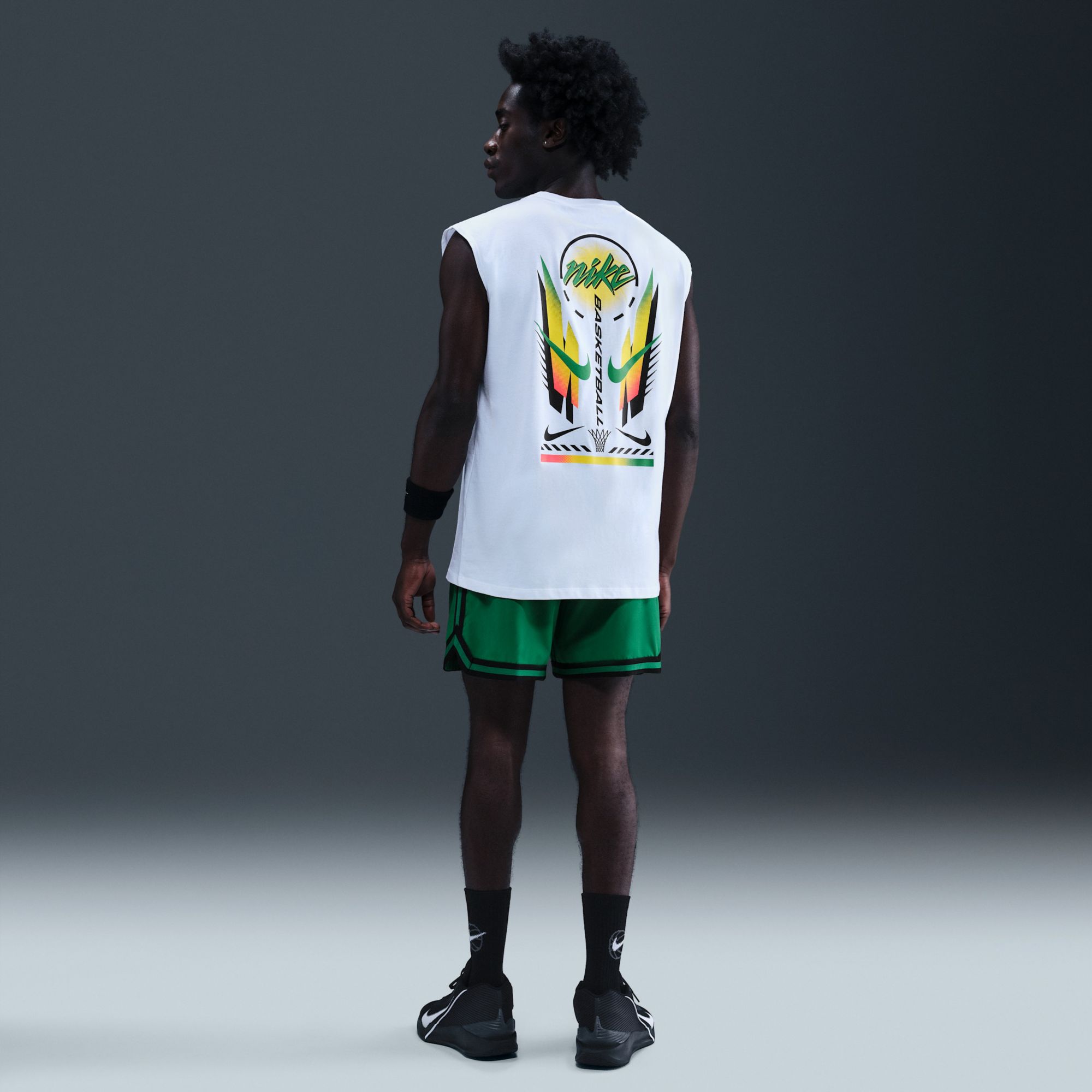 Nike Men's Dri-FIT DNA UV 6'' Woven Basketball Shorts product image