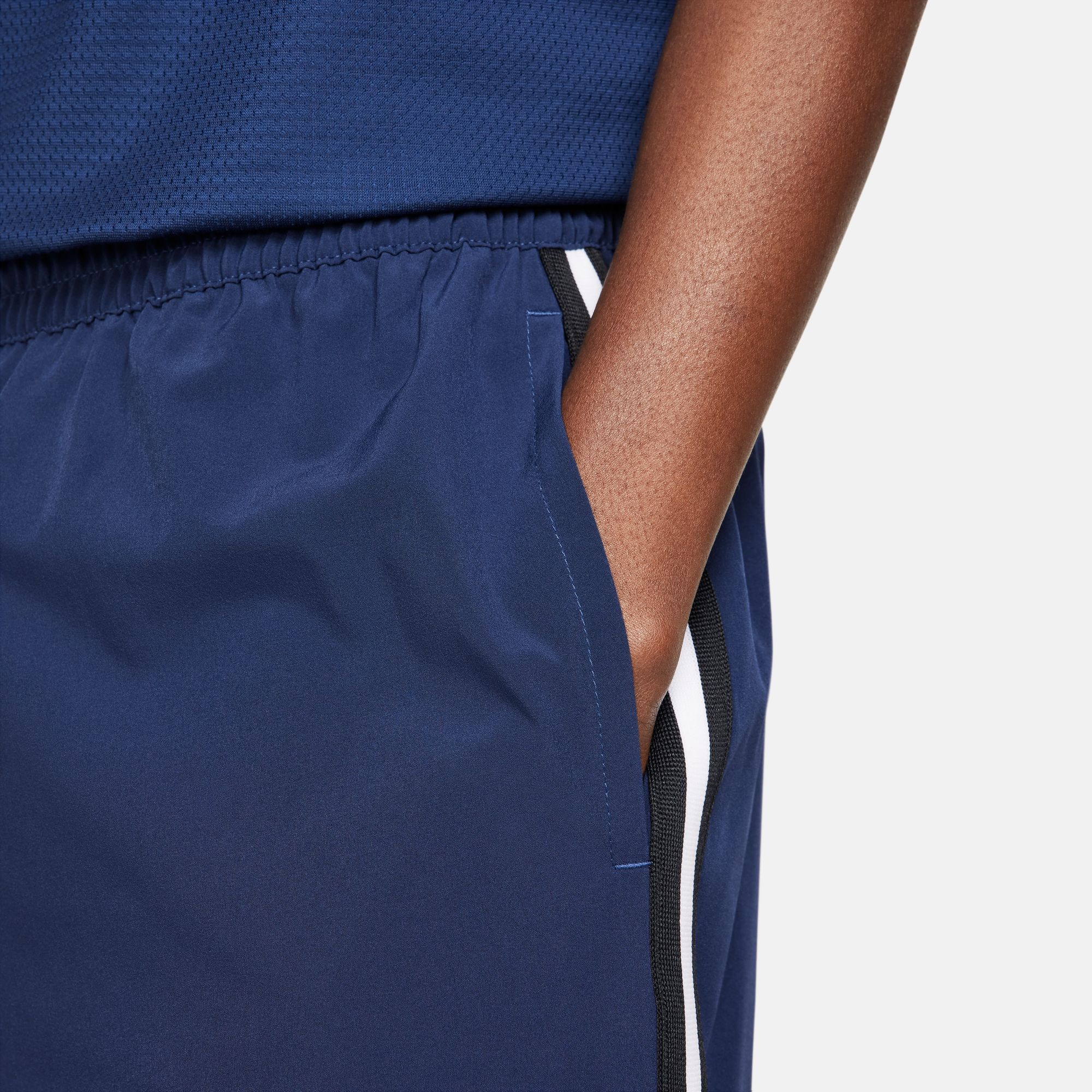 Nike Men's Dri-FIT DNA UV 6'' Woven Basketball Shorts product image
