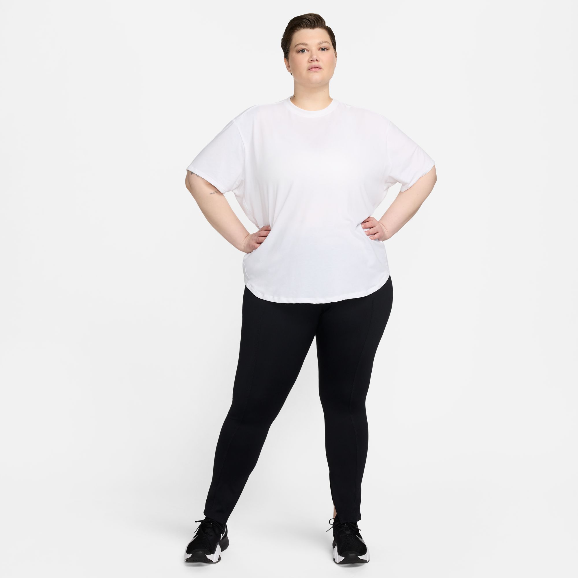 Nike Women's One Relaxed Dri-FIT Short-Sleeve Top (Plus Size) product image