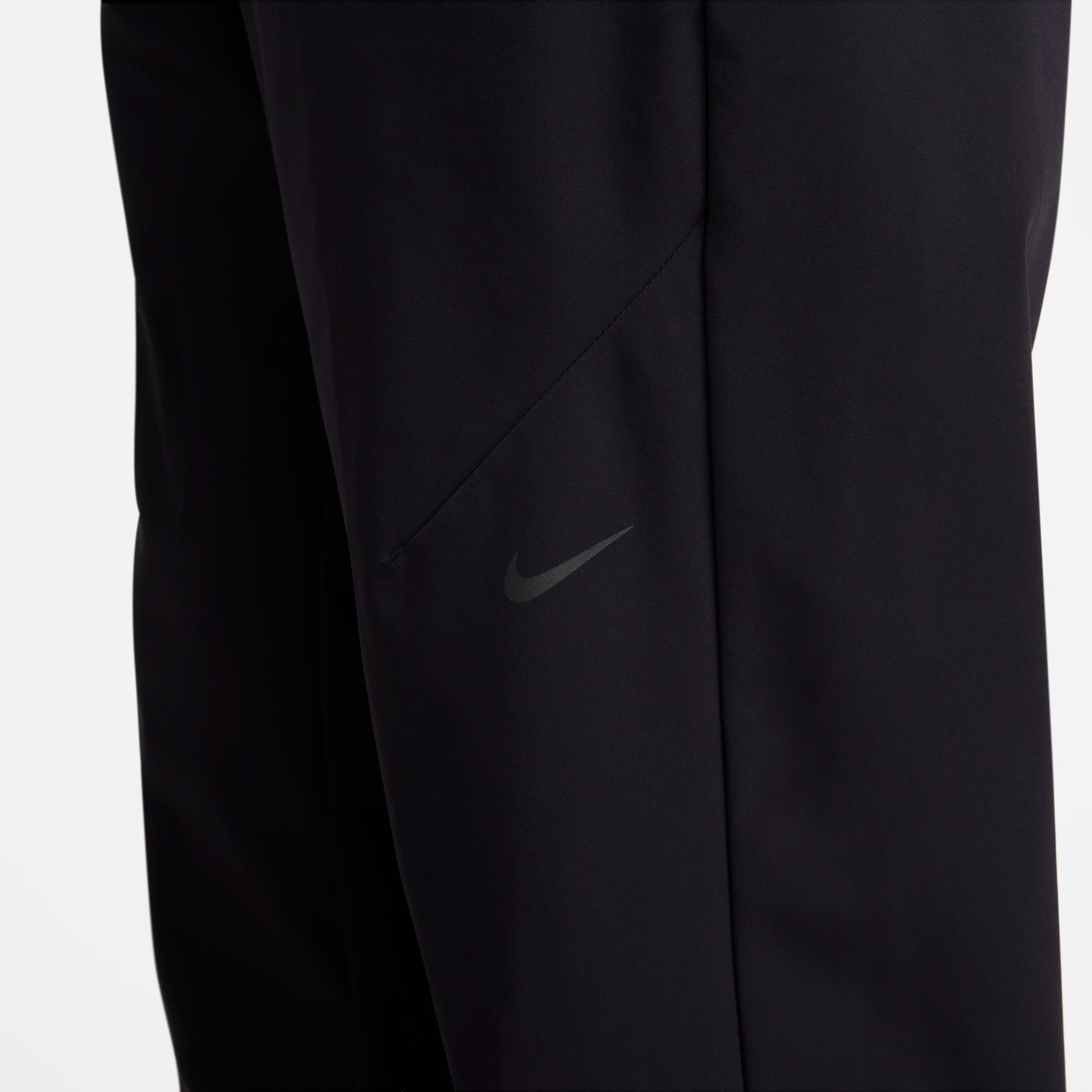 Nike Men's Dri-FIT A.P.S Woven Pants product image