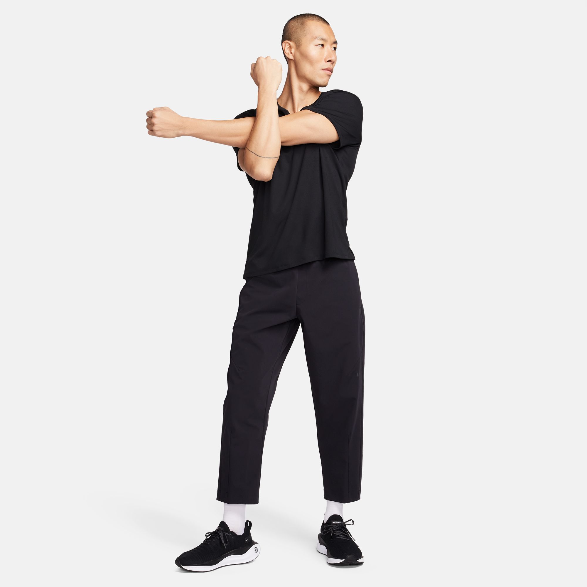 Nike Men's Dri-FIT A.P.S Woven Pants product image