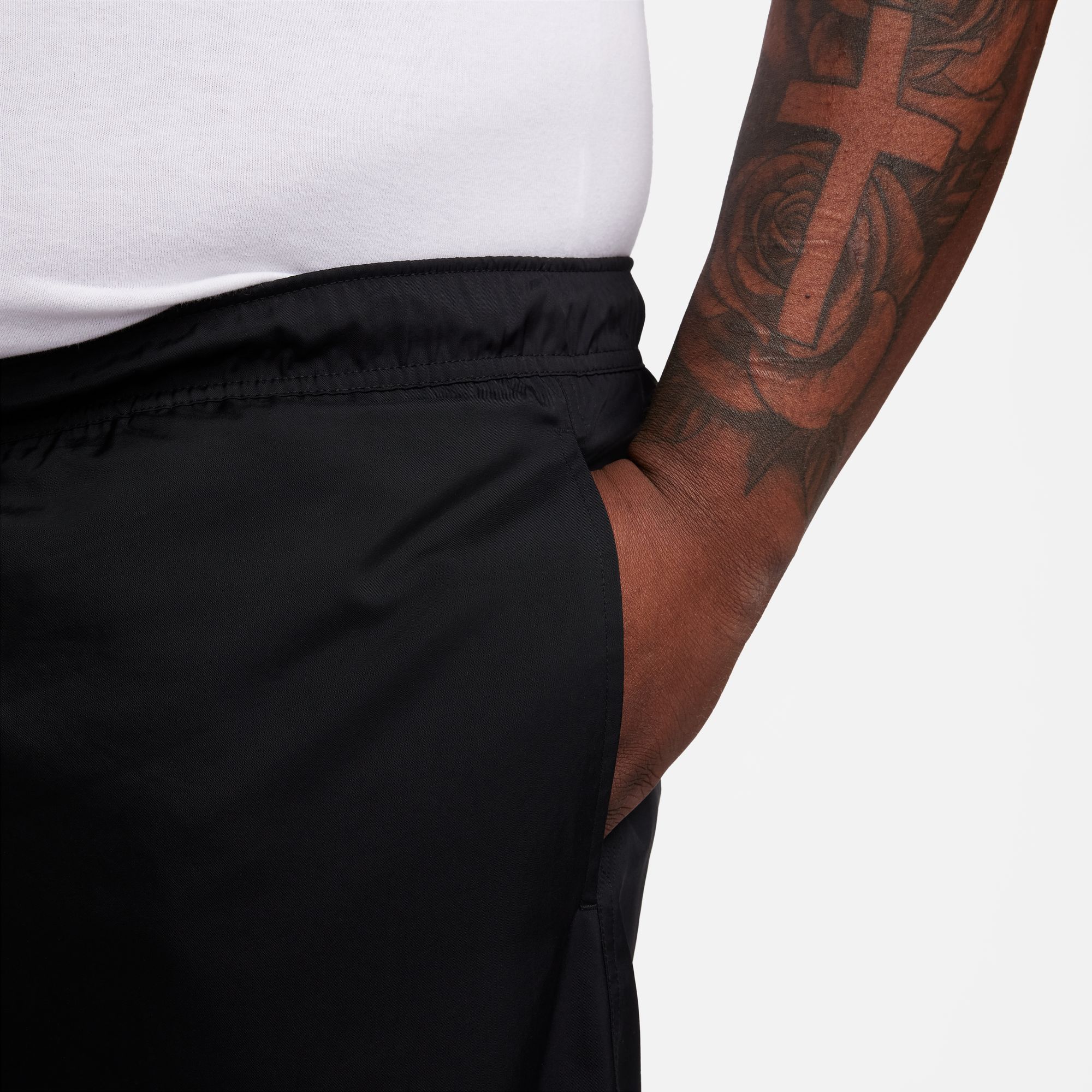 Nike Men's Club 6'' Woven Flow Shorts