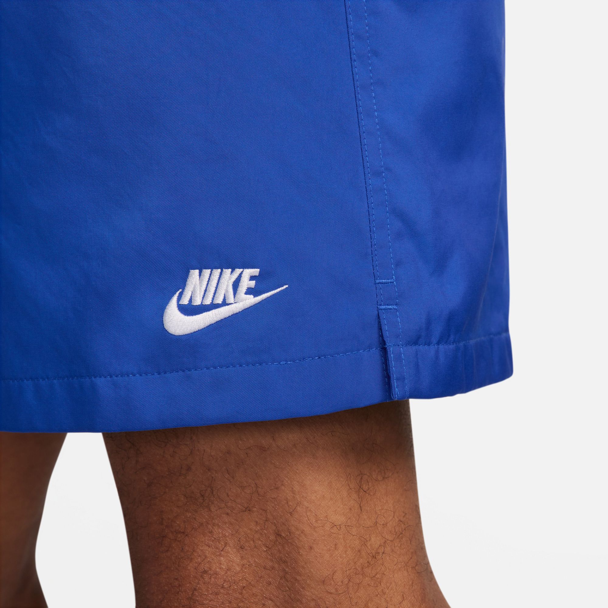 Nike Men's Club 6'' Woven Flow Shorts product image