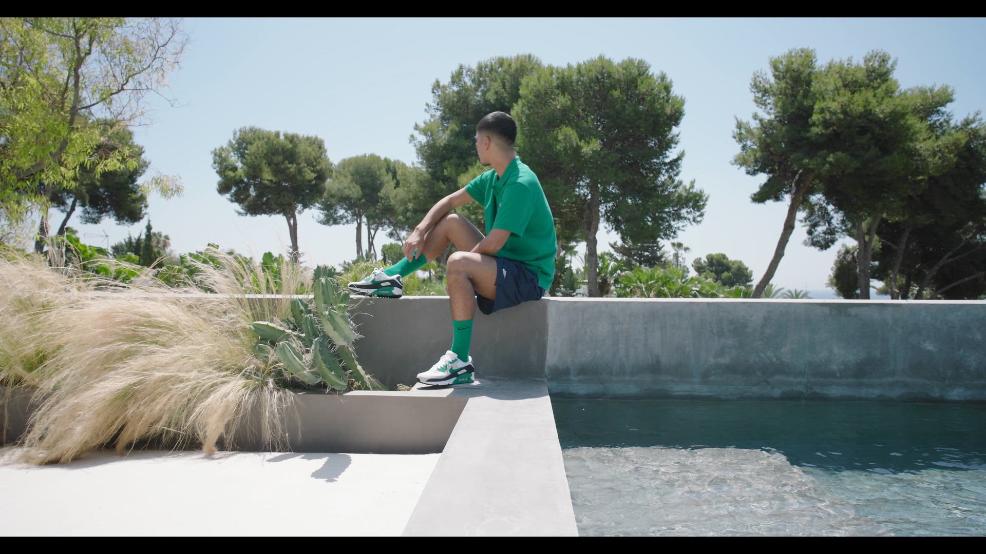 Nike Men's Club 6'' Woven Flow Shorts product