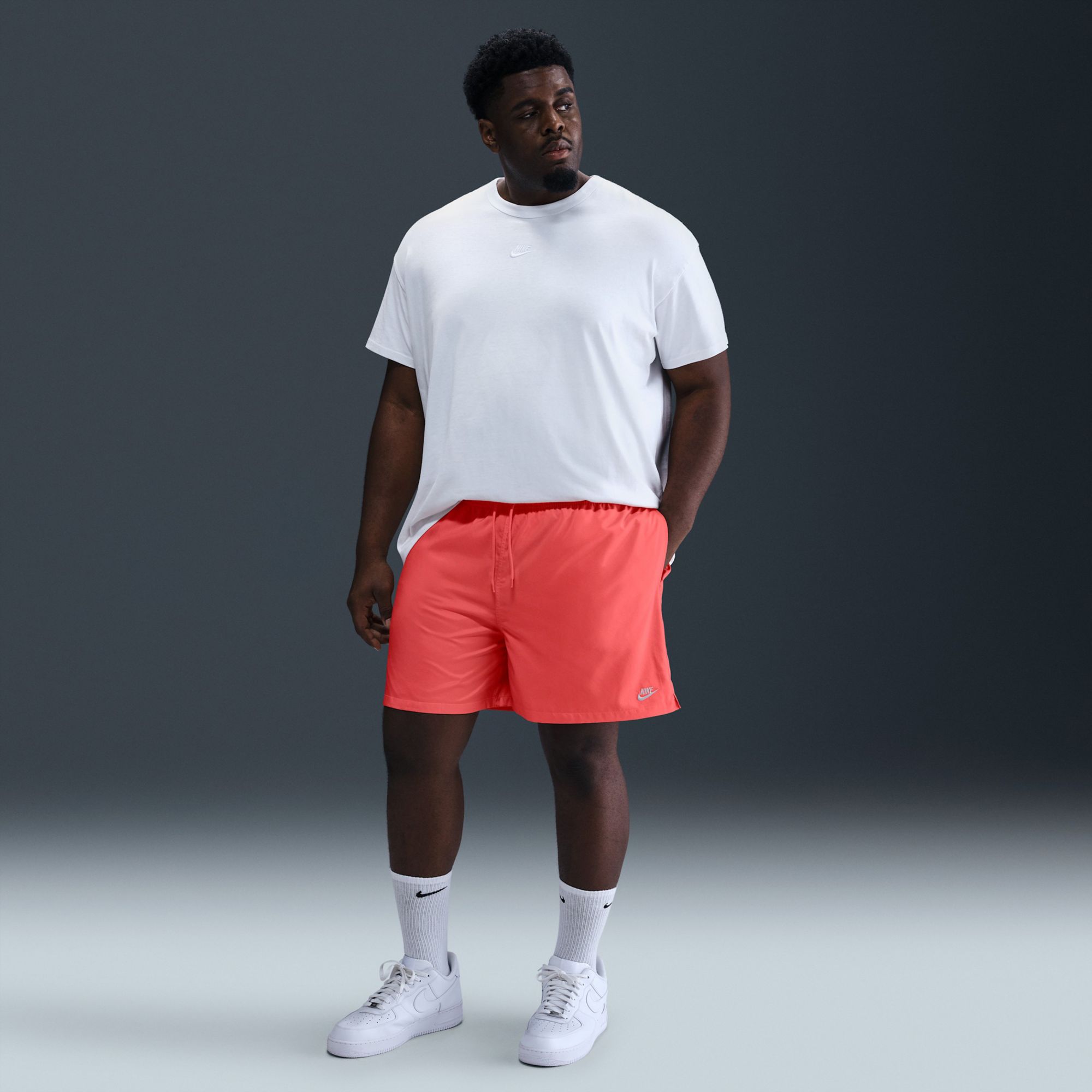 Nike Men's Club 6'' Woven Flow Shorts product image