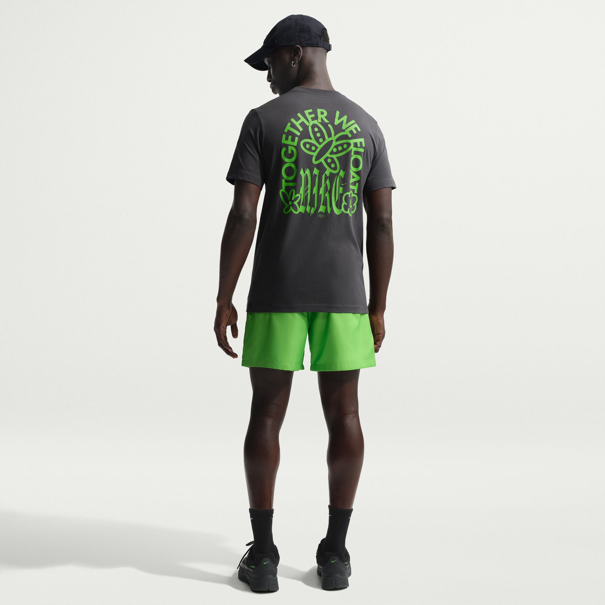 Nike Men's Club 6'' Woven Flow Shorts product image
