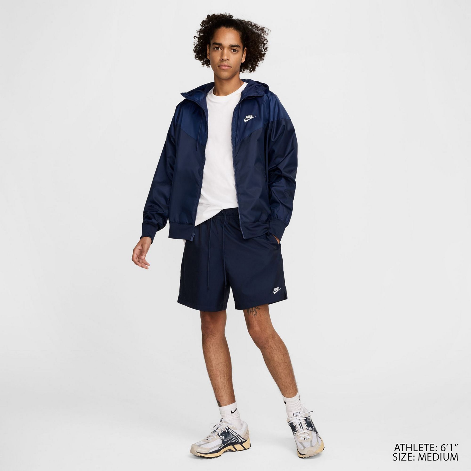 Nike Men's Club 6'' Woven Flow Shorts product image