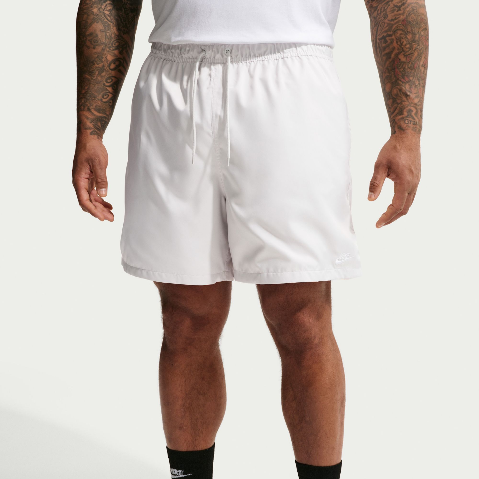 Nike Men's Club 6'' Woven Flow Shorts product image