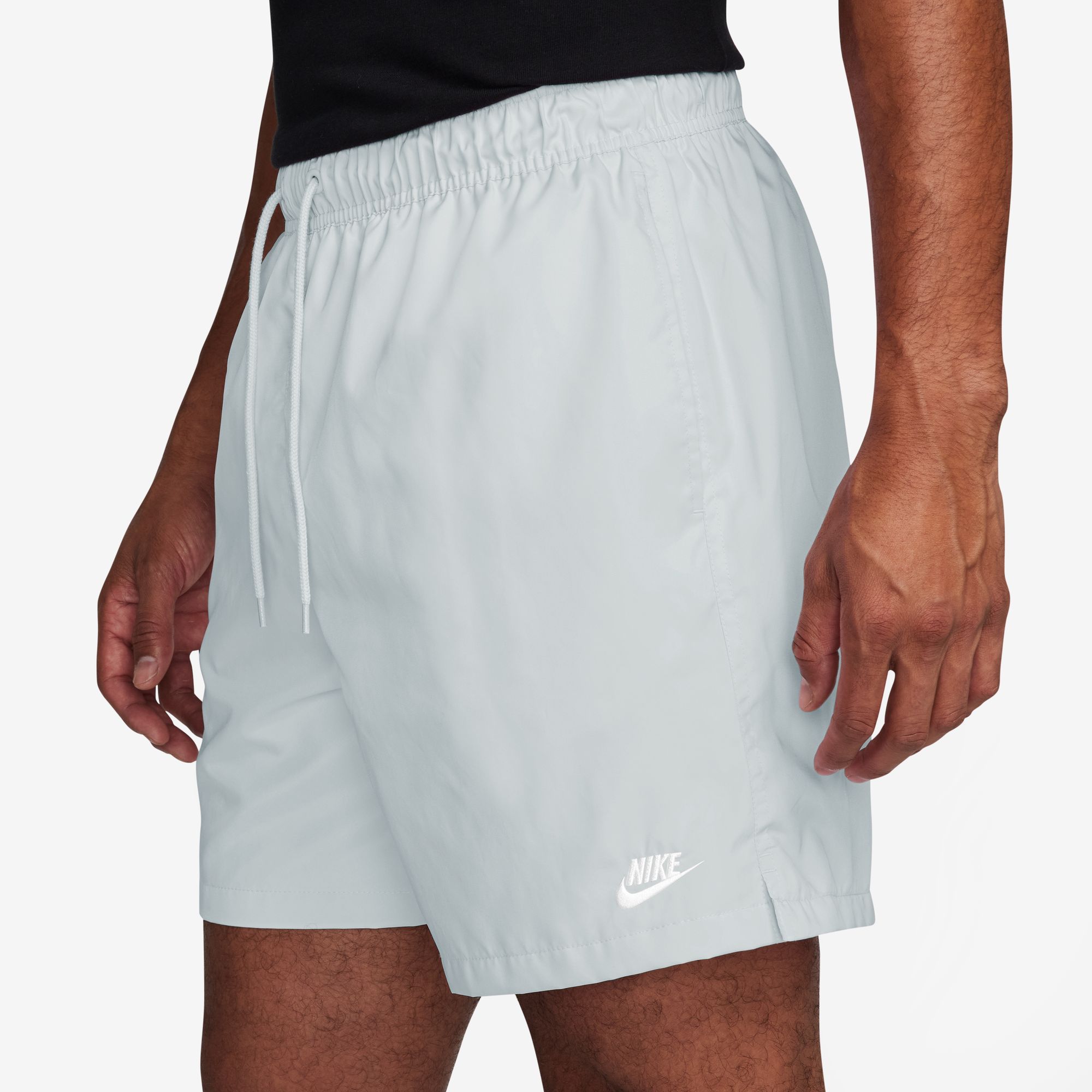 Nike Men's Club 6'' Woven Flow Shorts product image