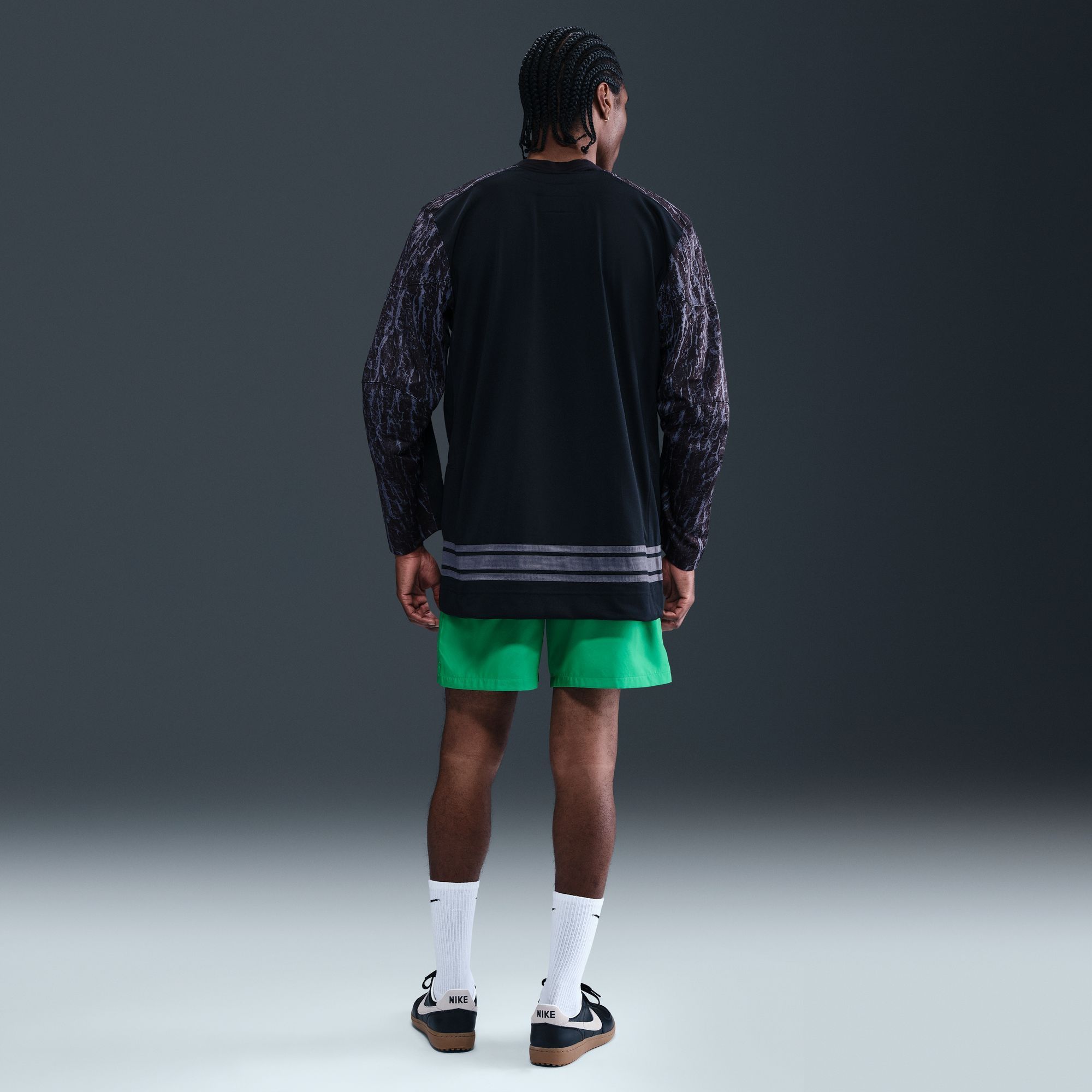 Nike Men's Club 6'' Woven Flow Shorts product image