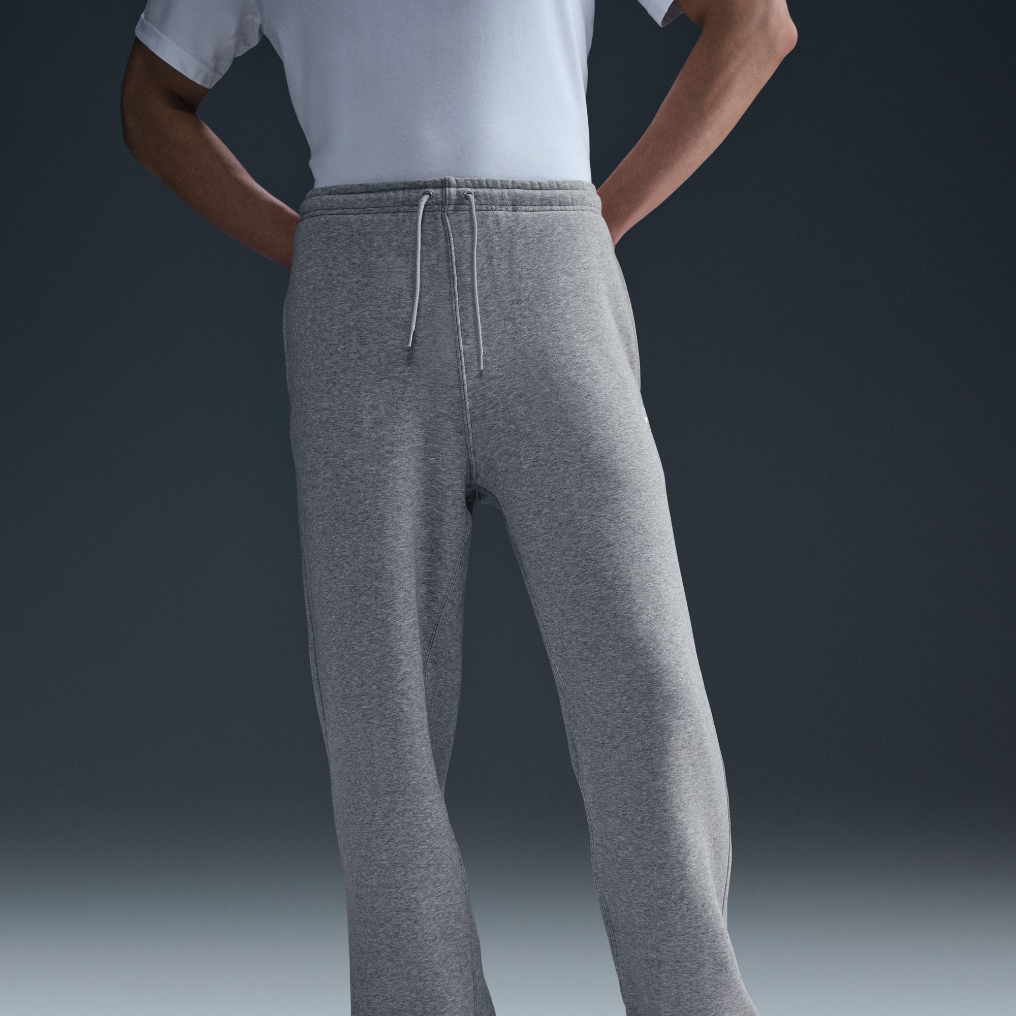 Nike Men's Club Open-Hem Fleece Pants product image