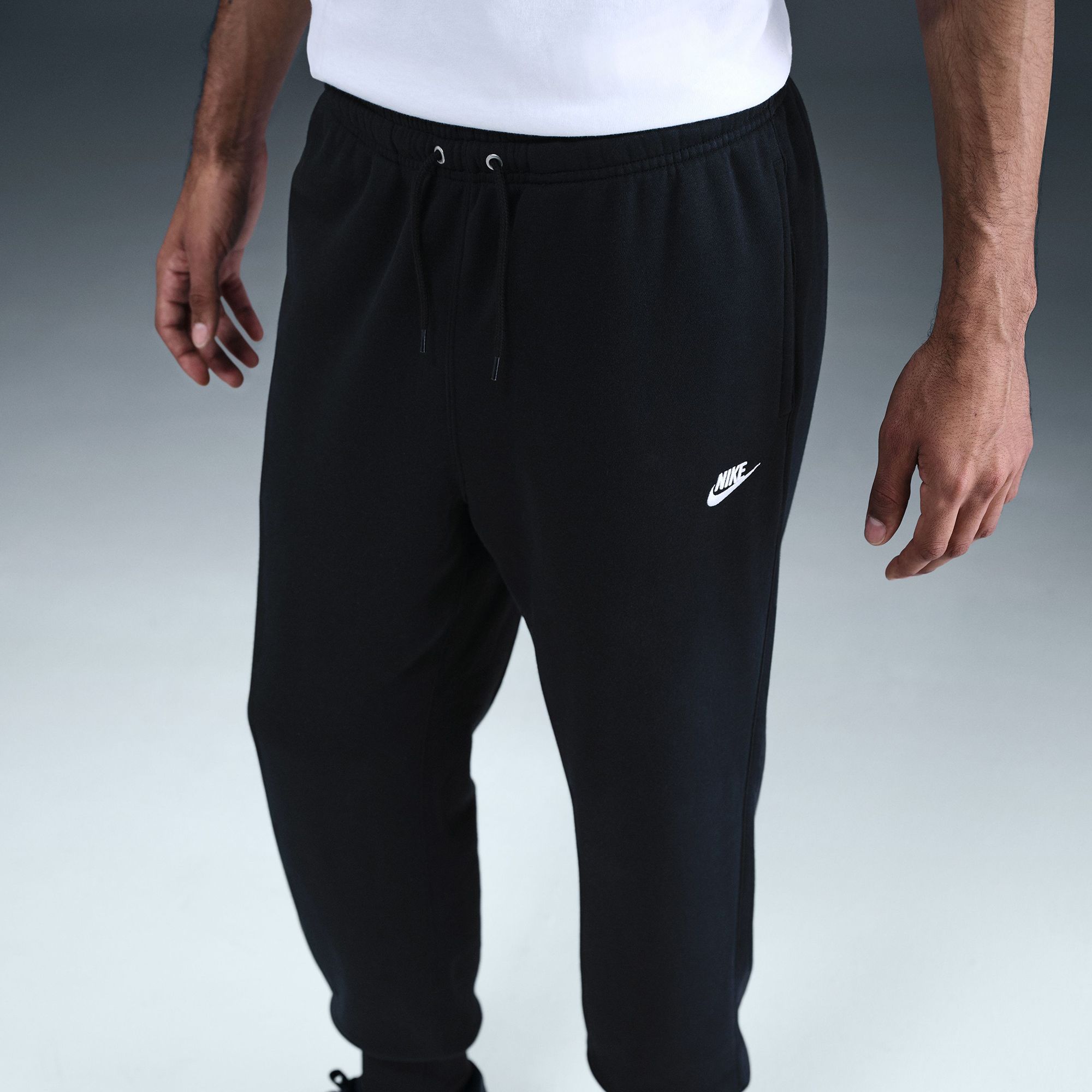 Nike Men's Club Fleece Joggers product image