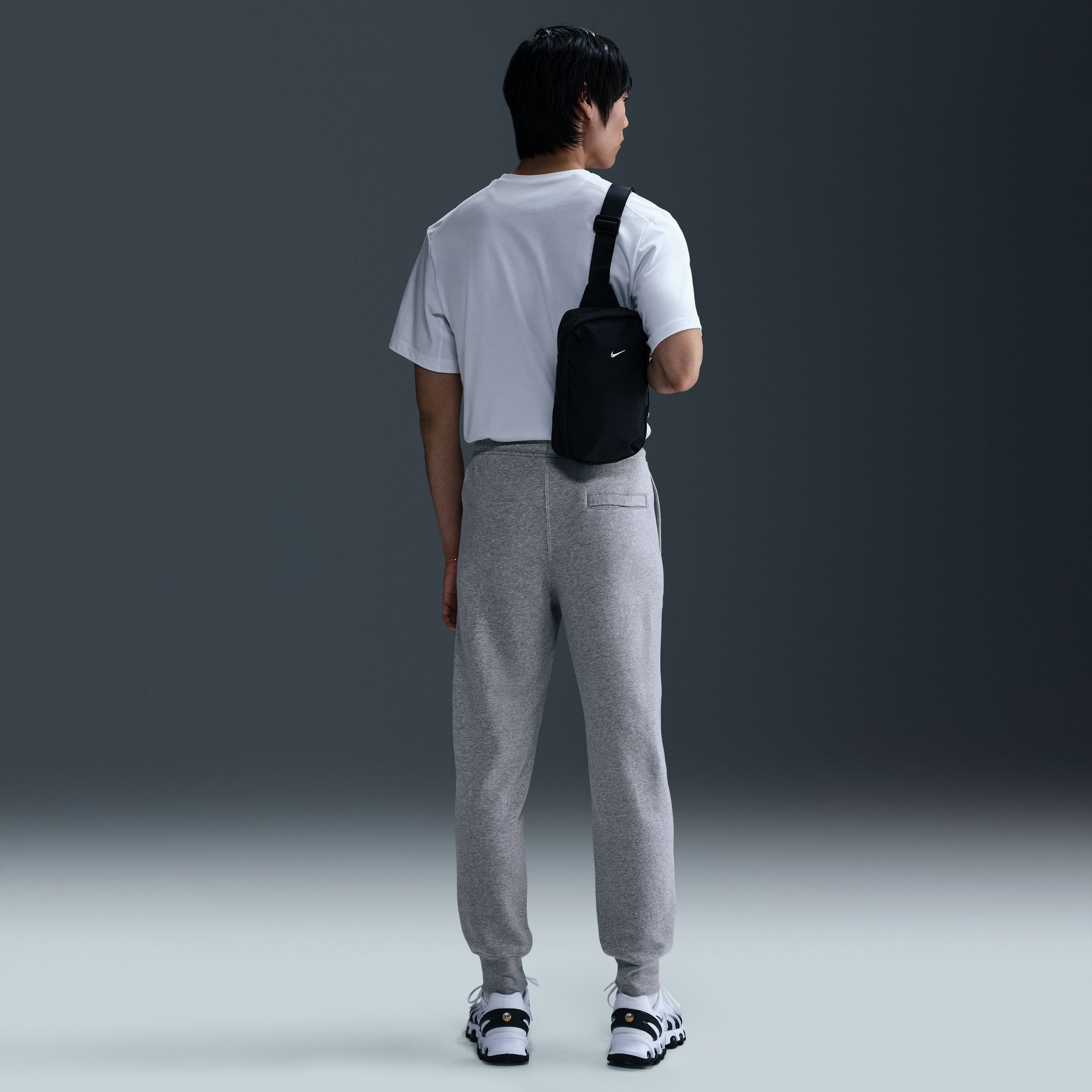 Nike Men's Club Fleece Joggers product image
