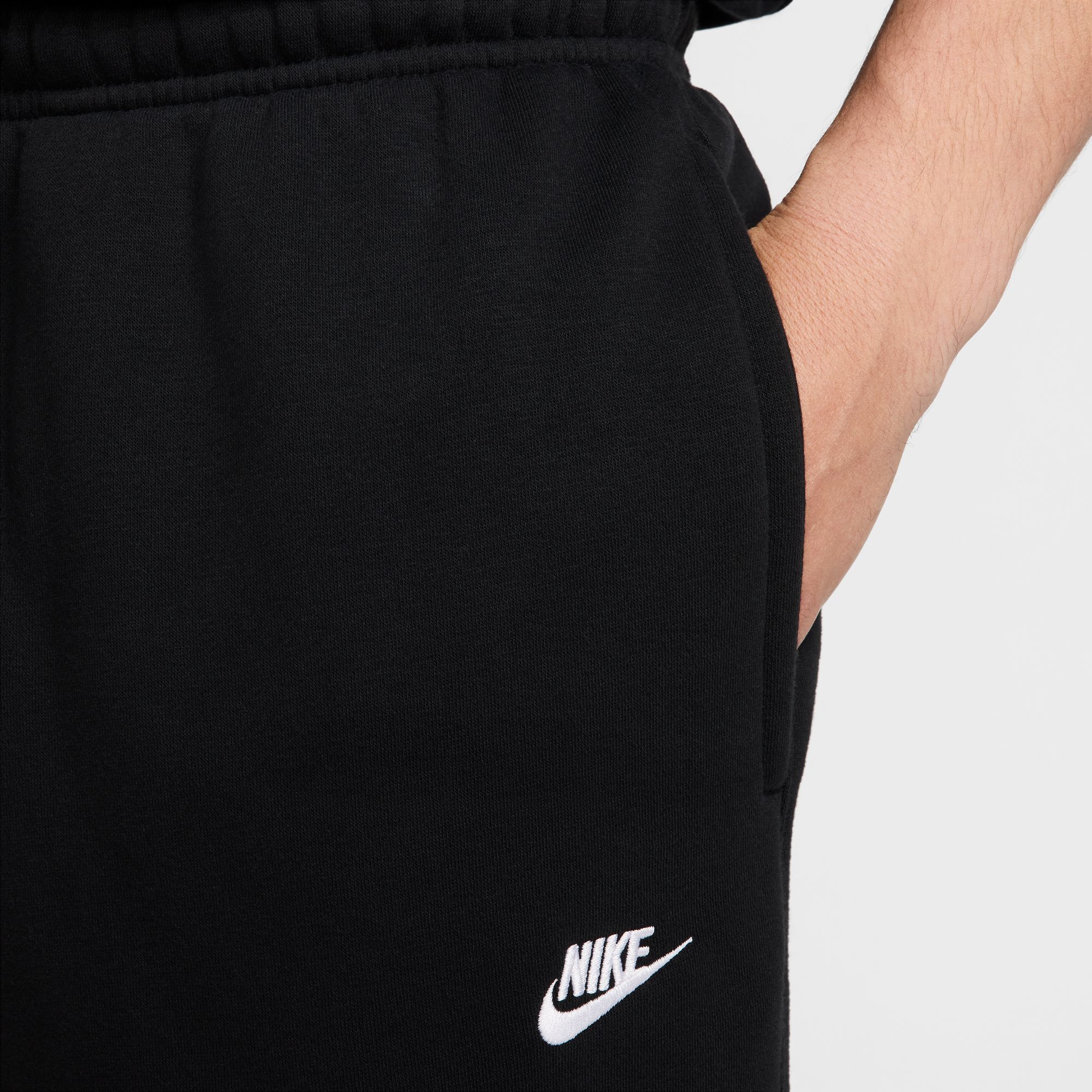 Nike Men's Club Fleece Cargo Pants product image
