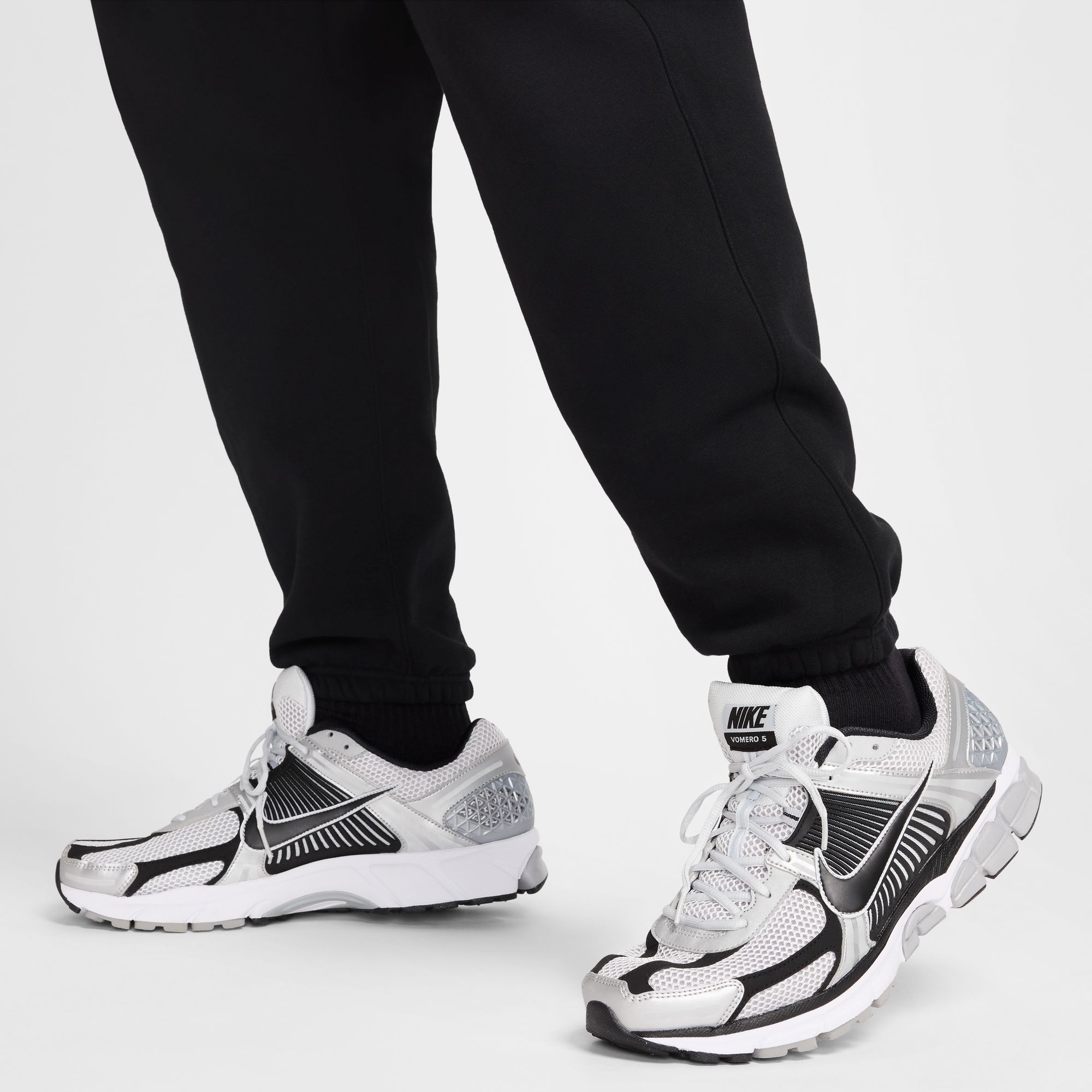 Nike Men's Club Fleece Cargo Pants product image