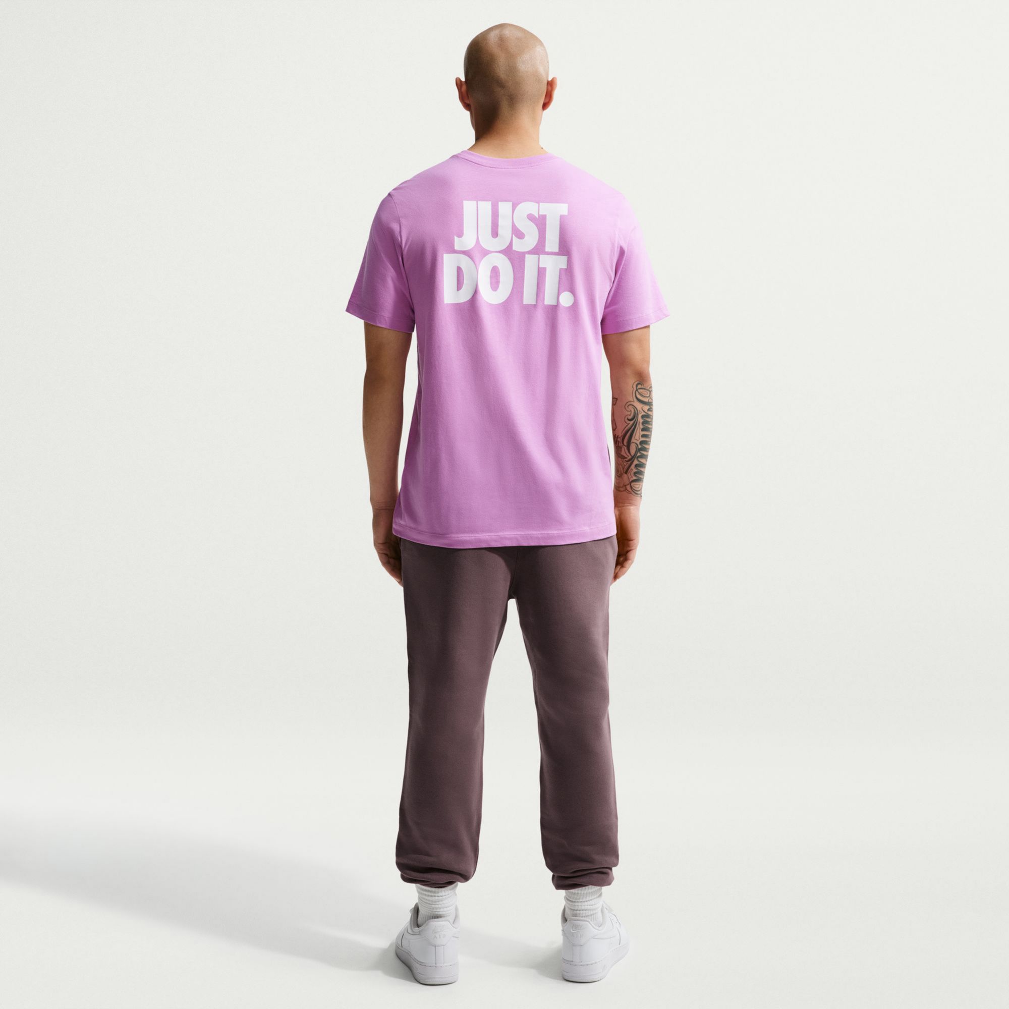 Nike Men's Club Fleece Cuffed Sweatpants product image