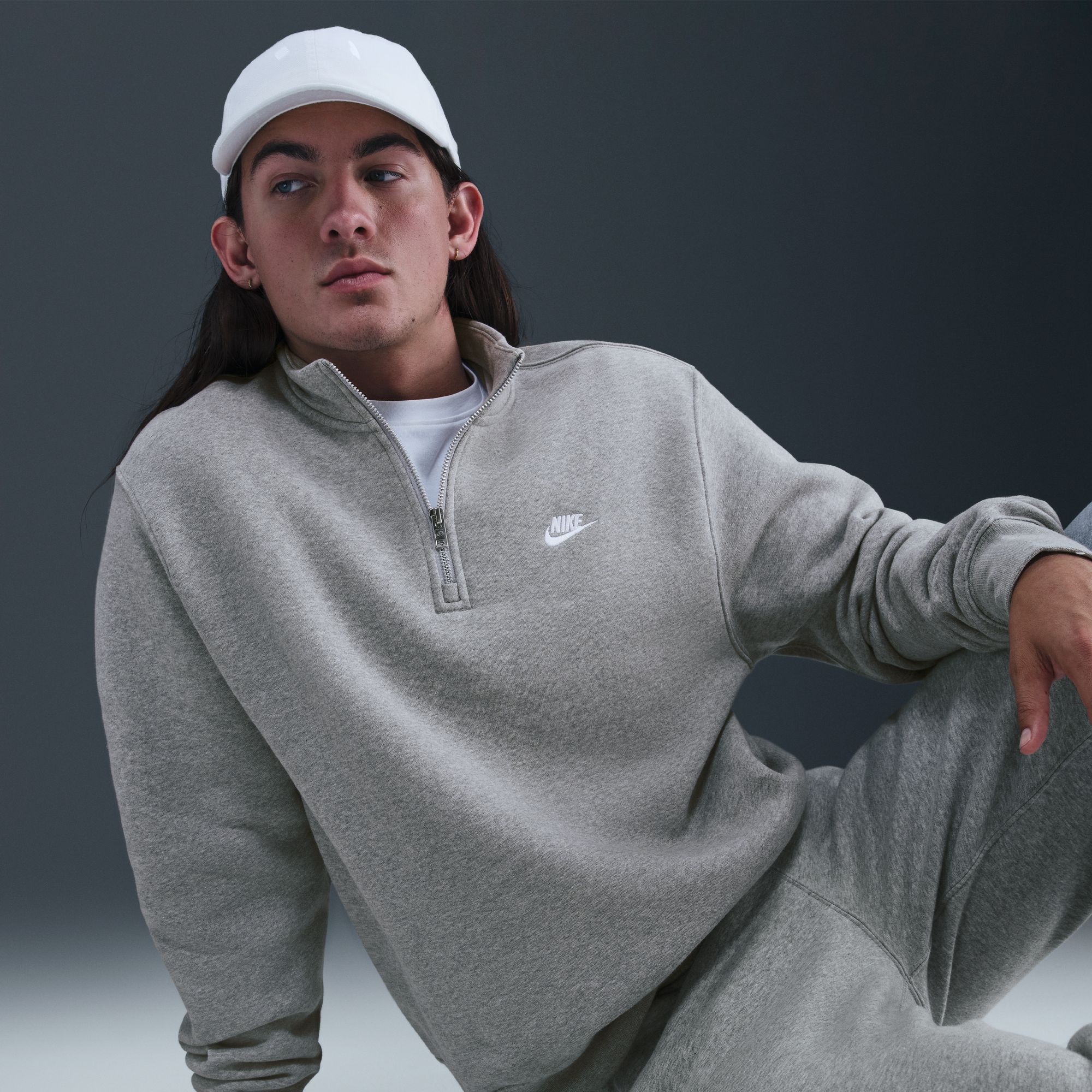 Nike Men's Sportswear Club 1/2 Zip Fleece Sweatshirt product image