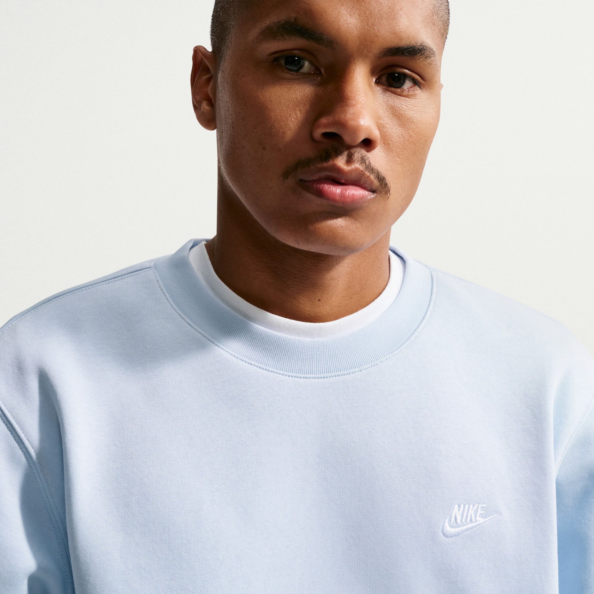 Nike Men's Club Fleece Crewneck Sweatshirt product image