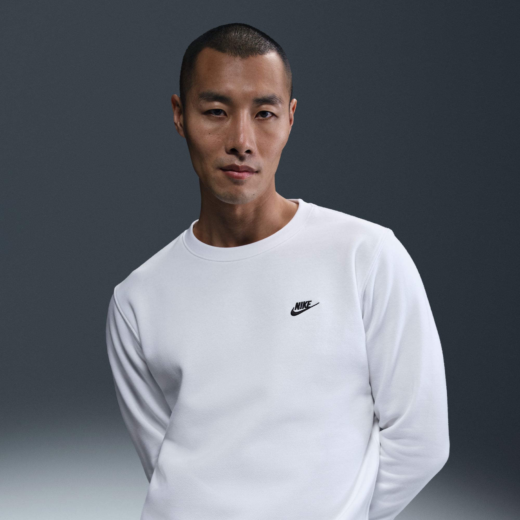 Nike Men's Club Fleece Crewneck Sweatshirt product image