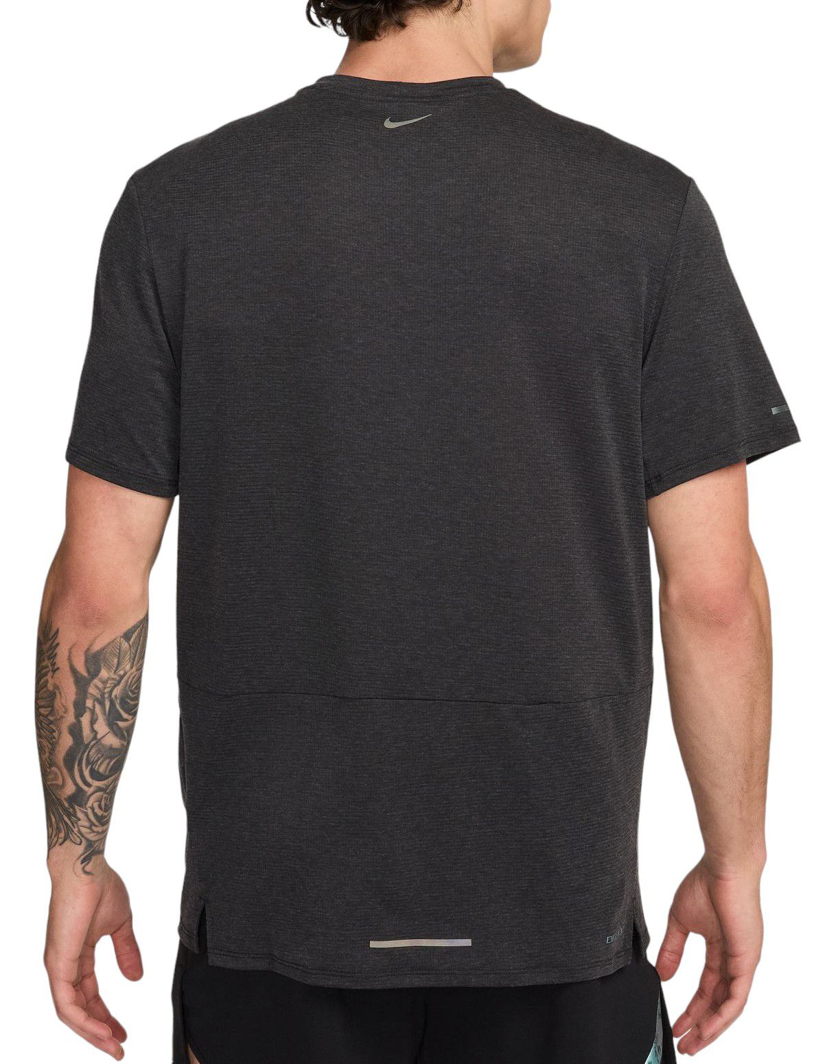 Nike Men's DriFIT Running Division Rise 365 Short Sleeve TShirt