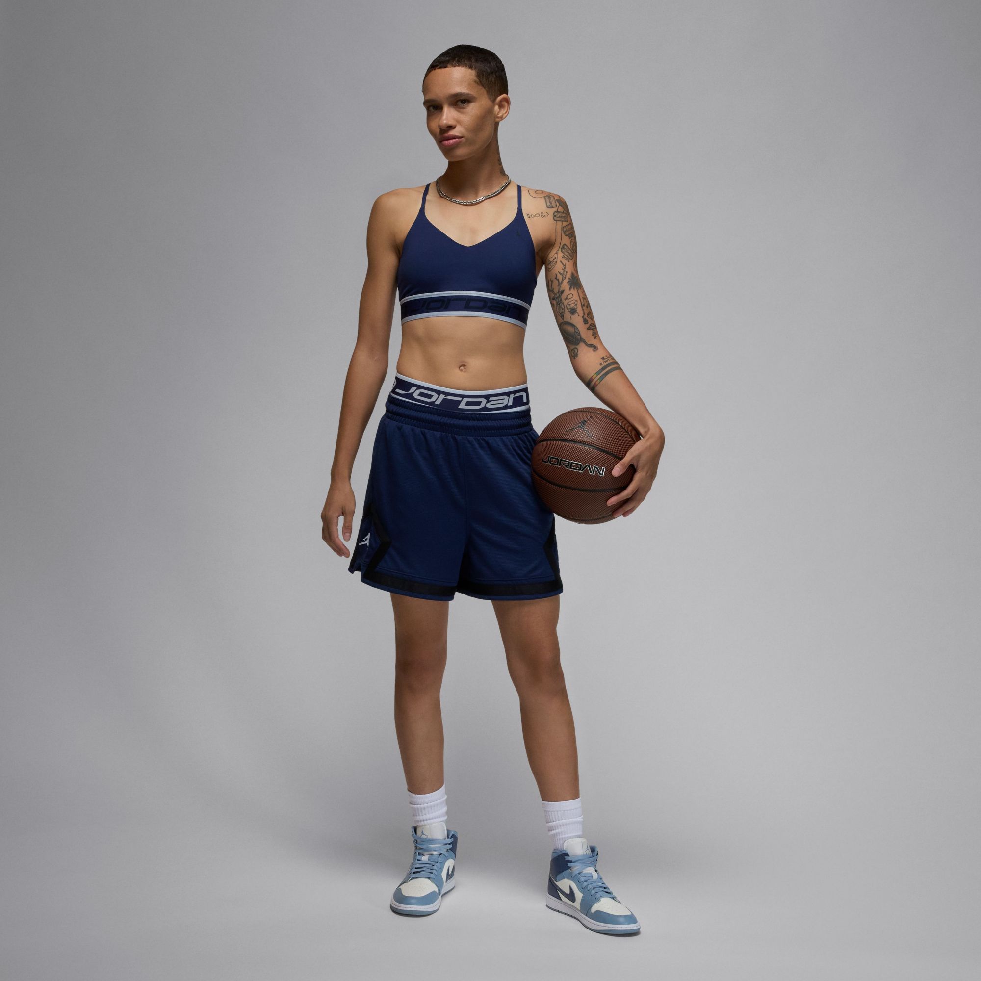 Jordan Women's Sport 4" Diamond Shorts product image