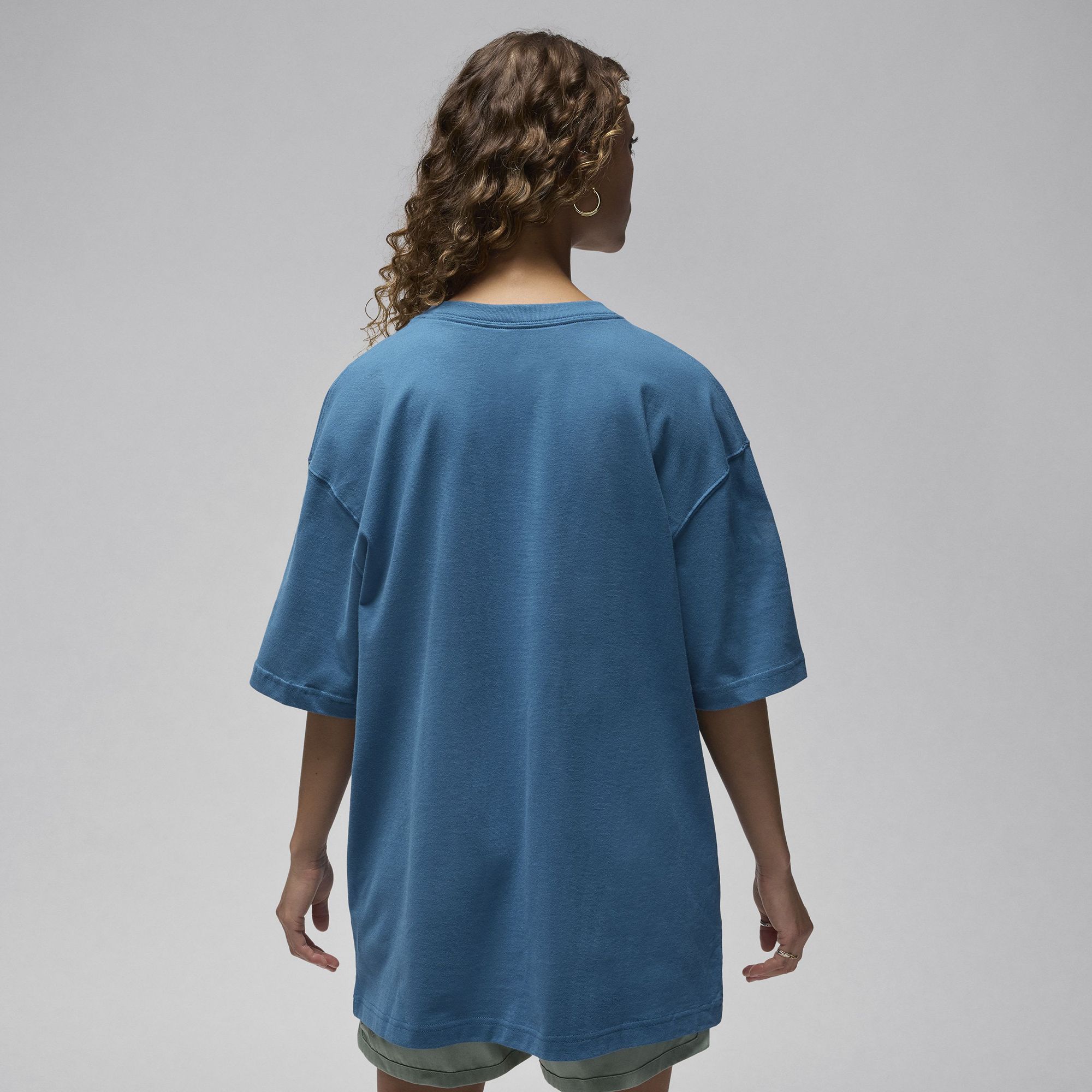 Jordan Women's Oversized Graphic T-Shirt product image