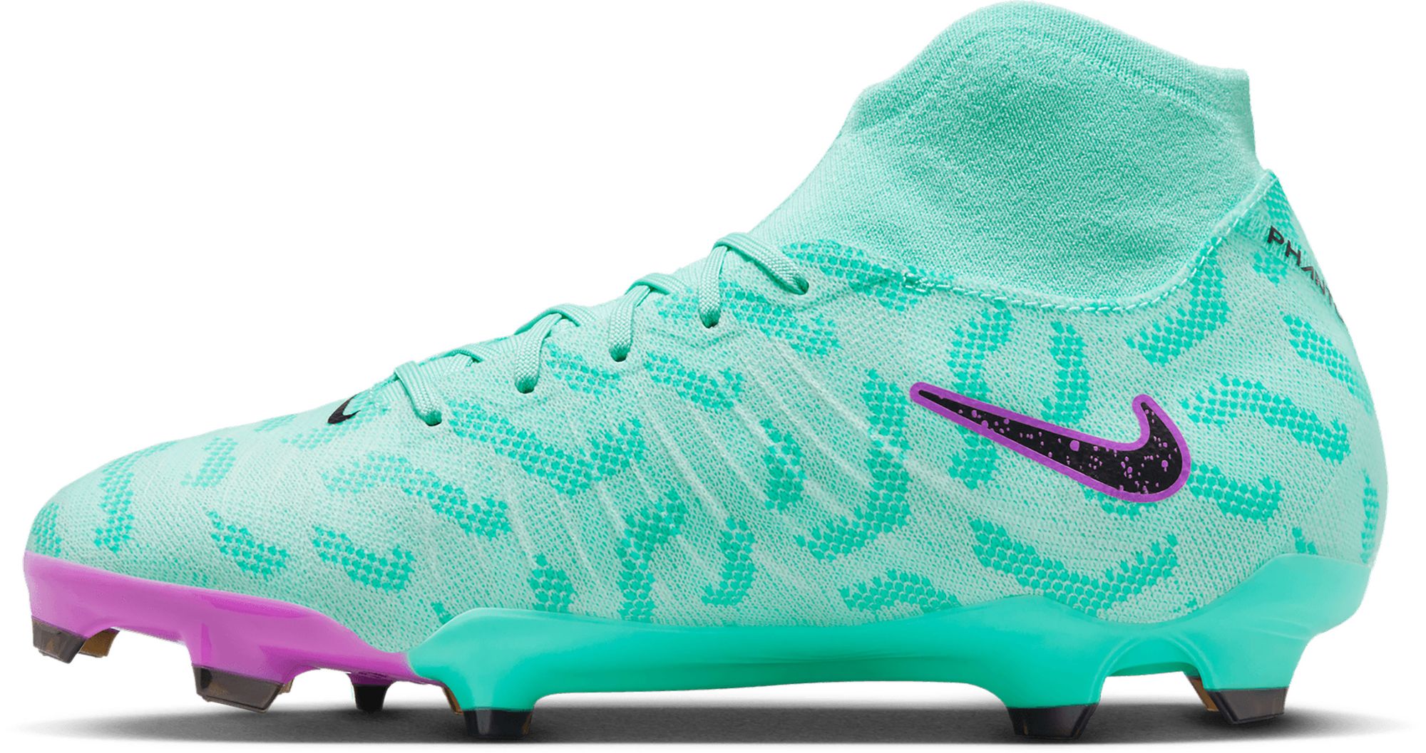 Nike Phantom Luna FG Soccer Cleats