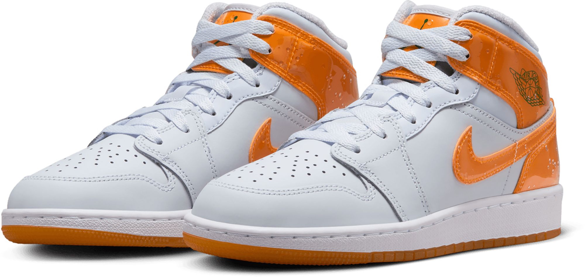 Jordan Kids' Grade School Air Jordan 1 Mid SE Basketball Shoes product image