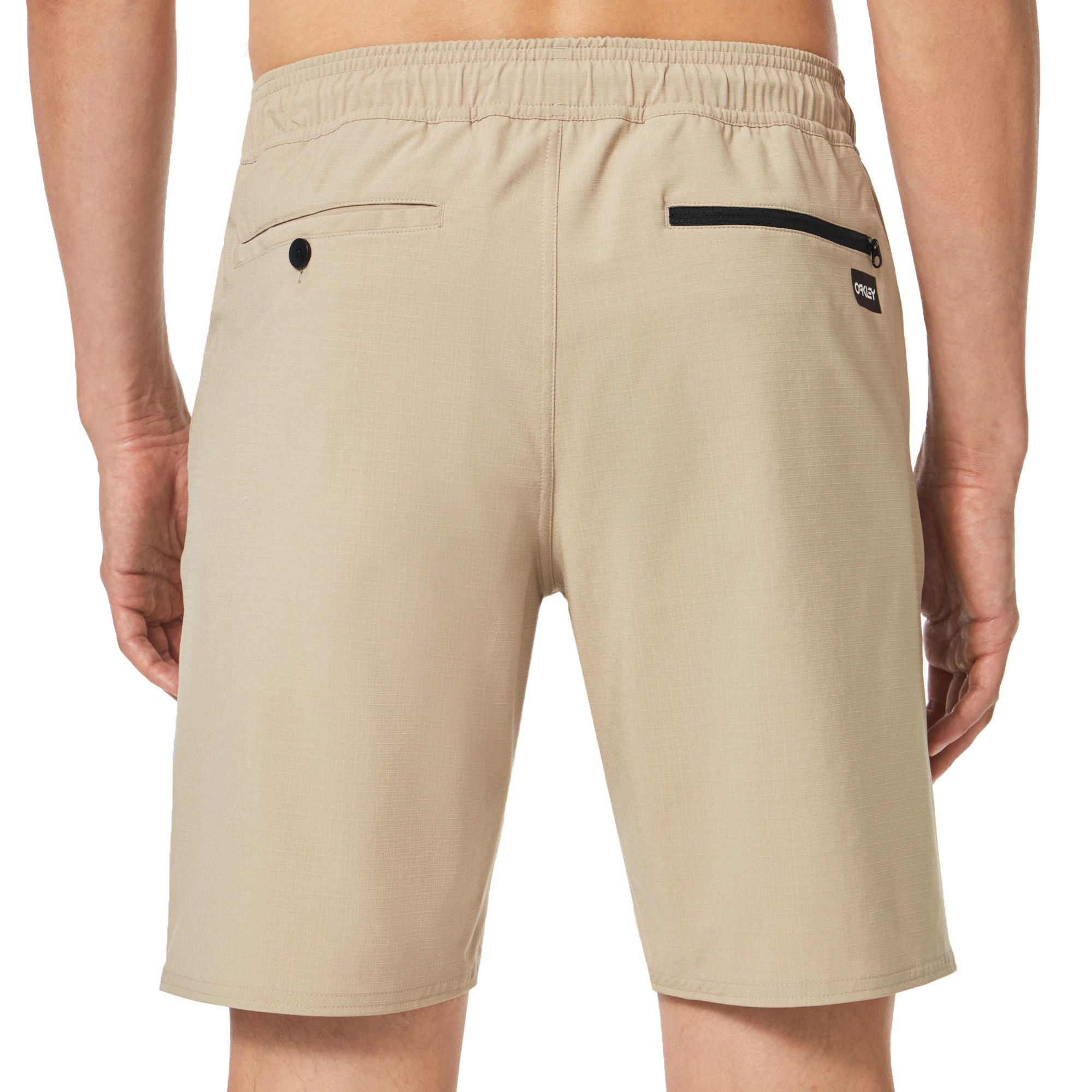 Oakley Men's Transport Hybrid Packable 19” Shorts product image