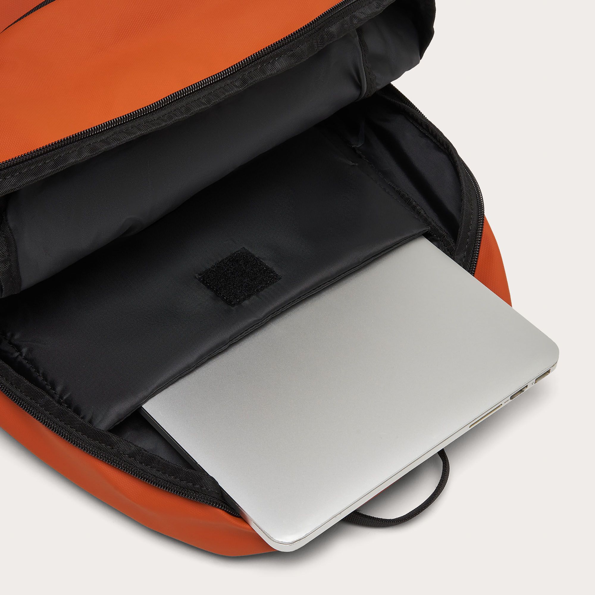 Oakley The Freshman Skate Backpack product image