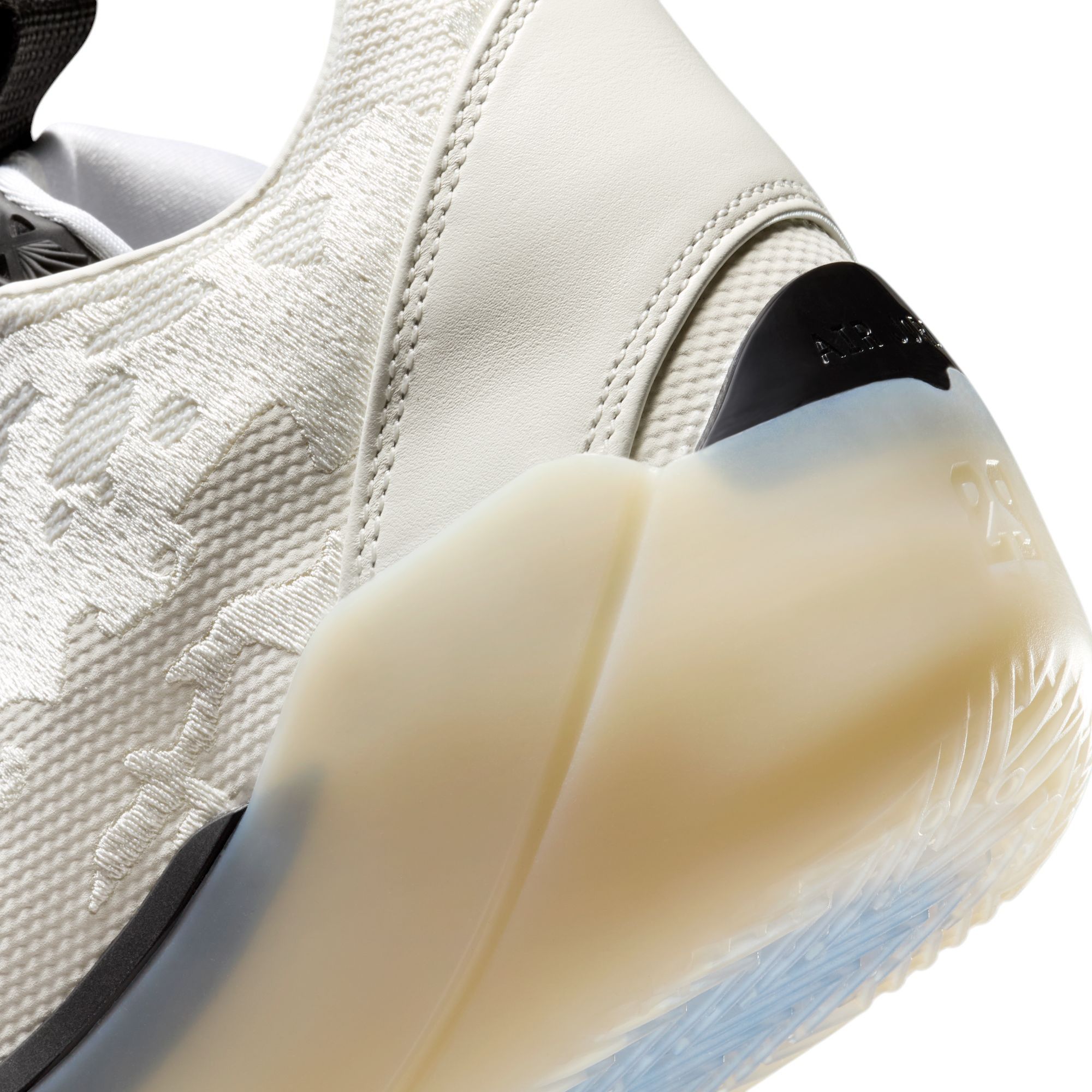 Air Jordan XXXIX Basketball Shoes product image