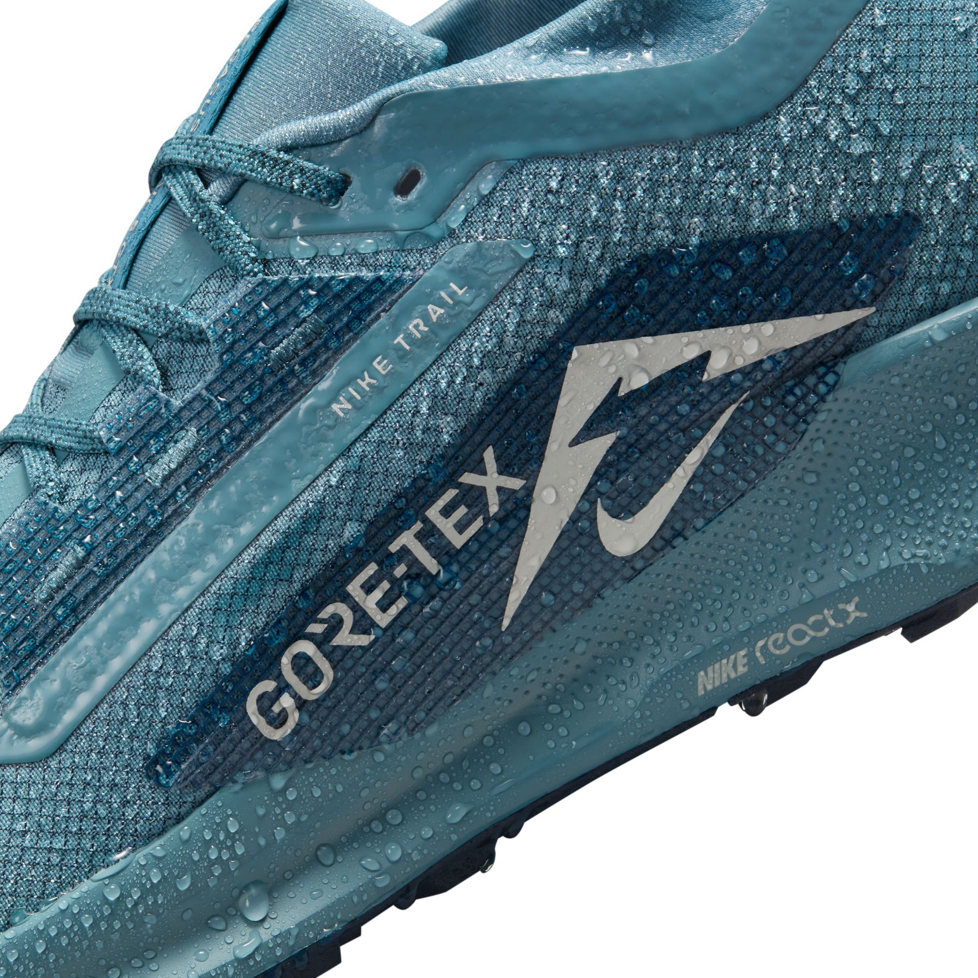 Nike Men's Pegasus Trail 5 GORE-TEX Running Shoes product image