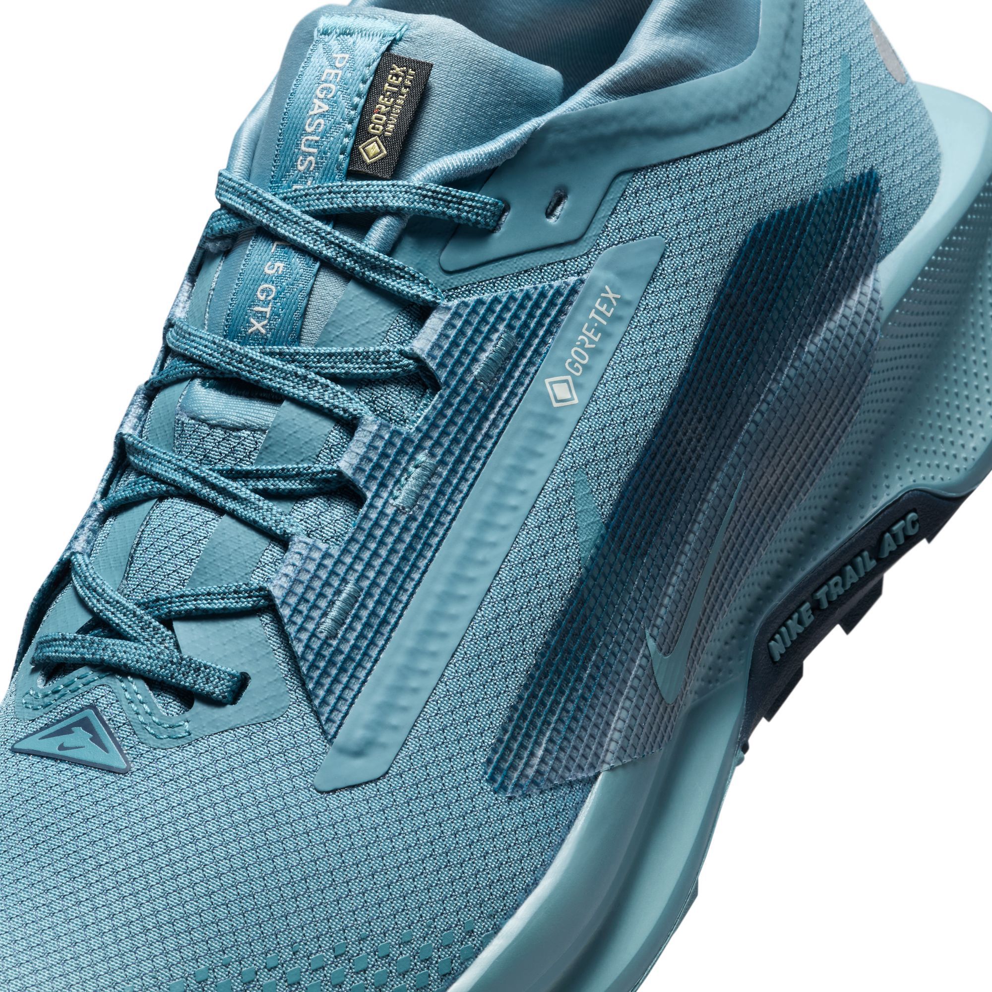 Nike Men's Pegasus Trail 5 GORE-TEX Running Shoes product image