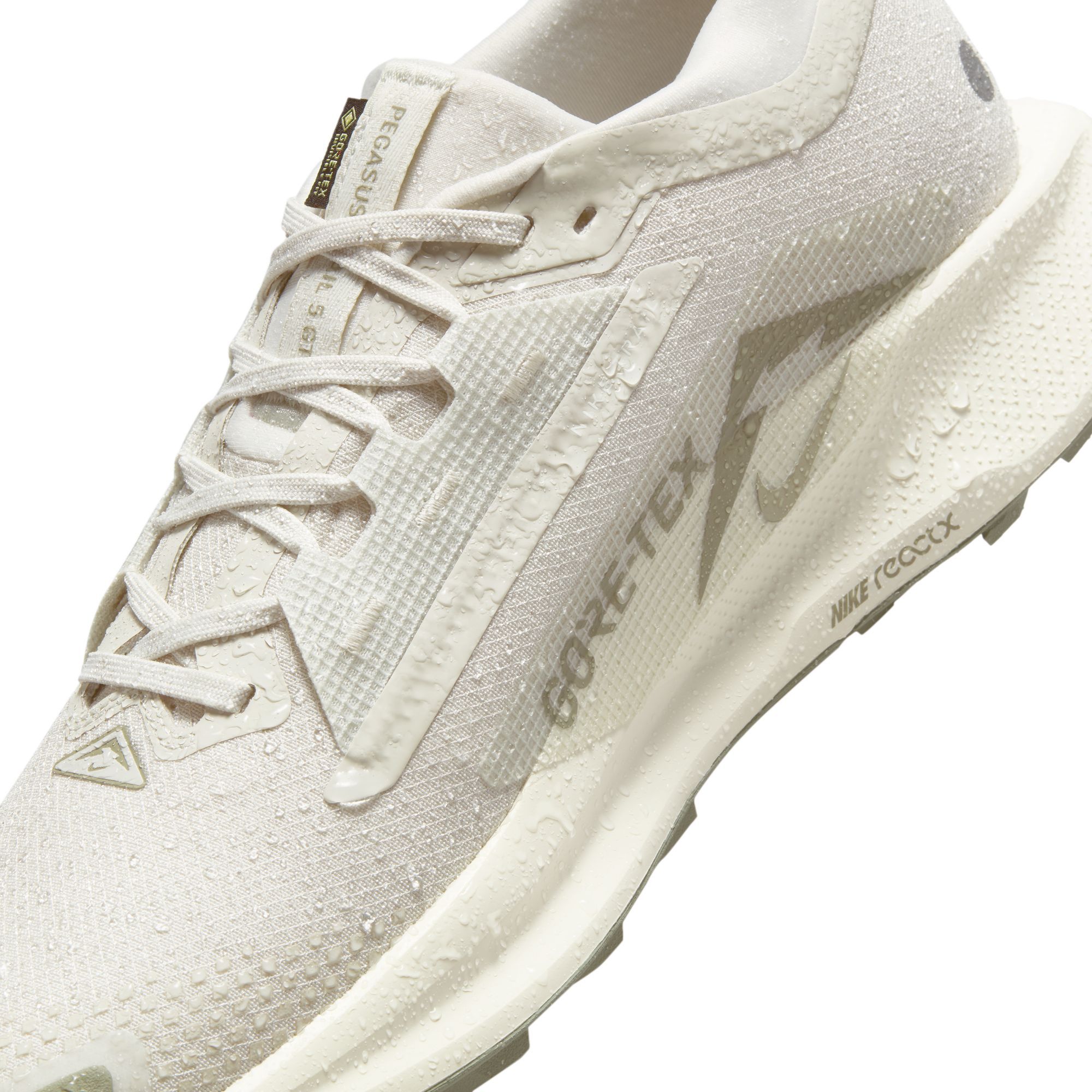 Nike Men's Pegasus Trail 5 GORE-TEX Running Shoes product image