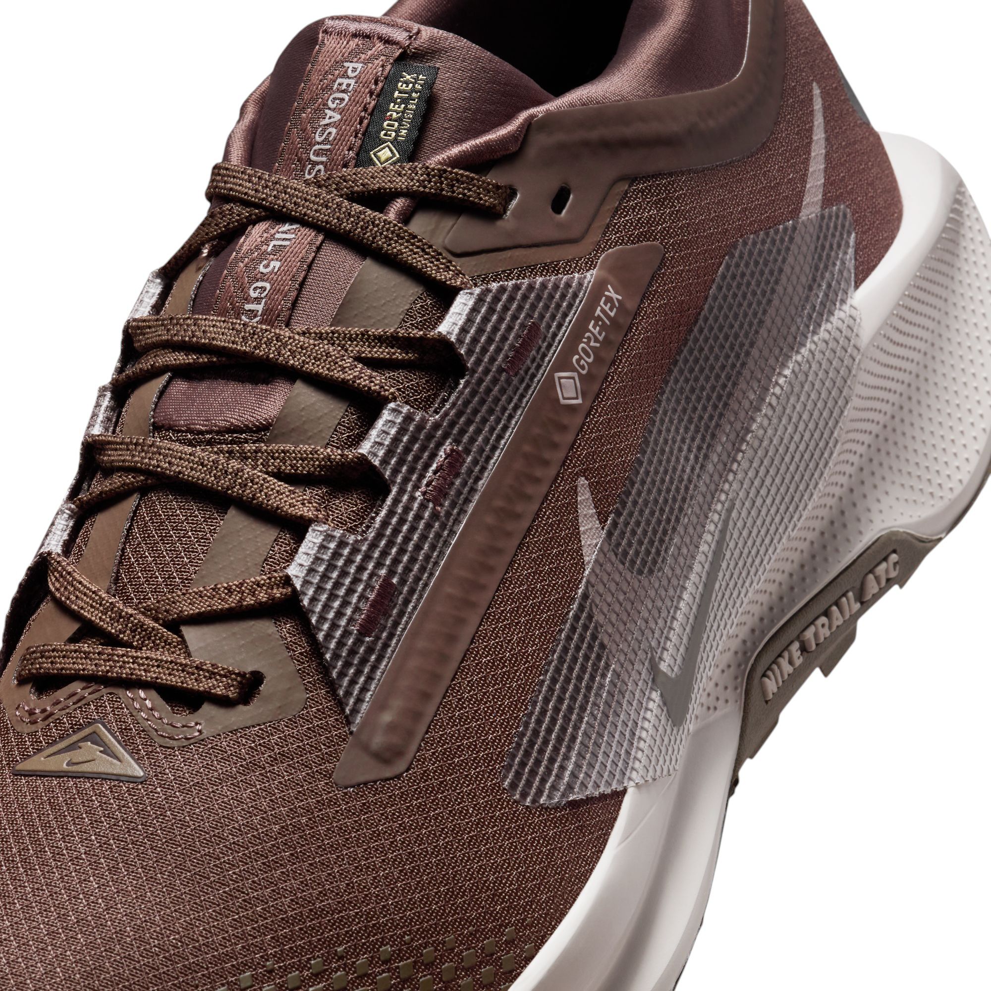 Nike Men's Pegasus Trail 5 GORE-TEX Running Shoes product image