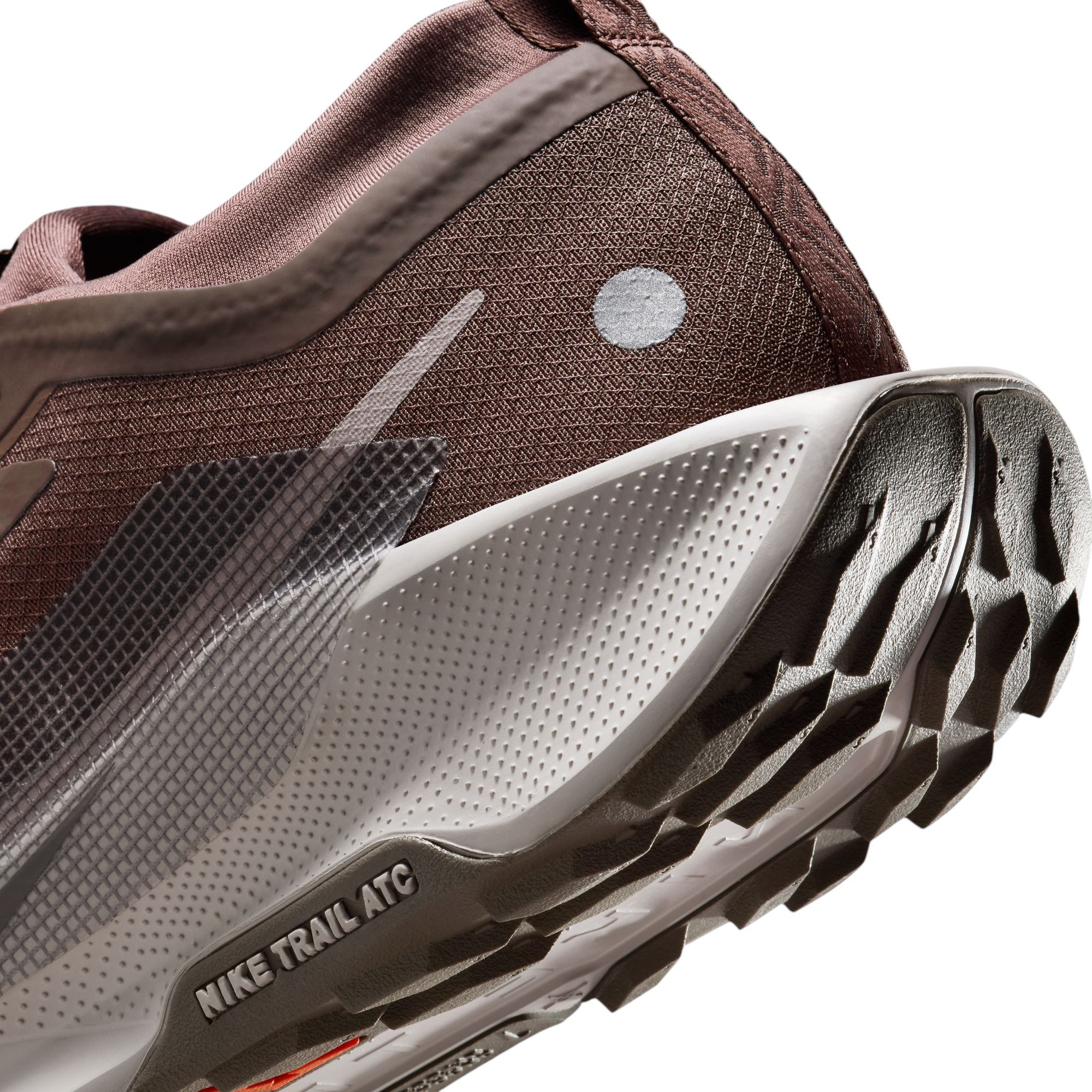 Nike Men's Pegasus Trail 5 GORE-TEX Running Shoes product image