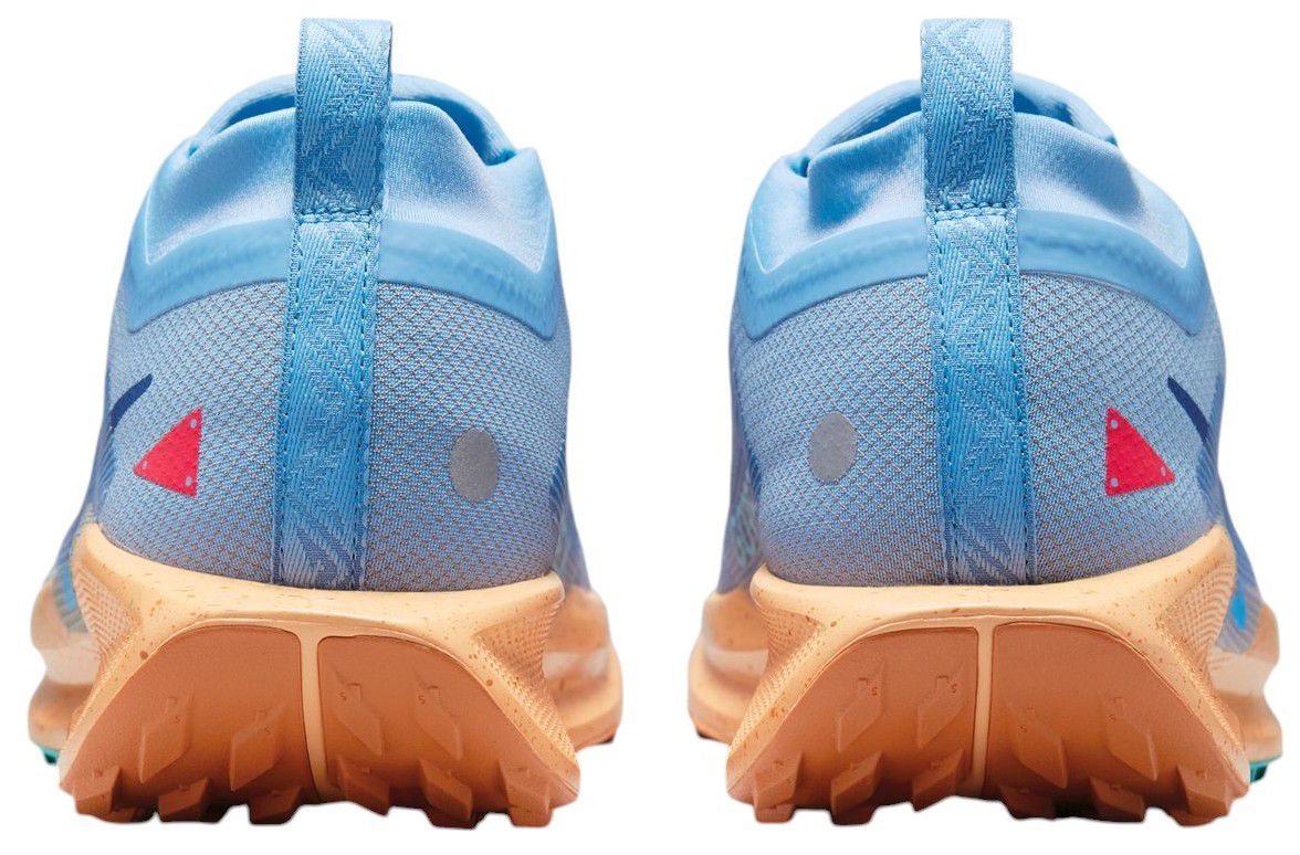 Nike Men's Pegasus Trail 5 GORE-TEX Running Shoes product image