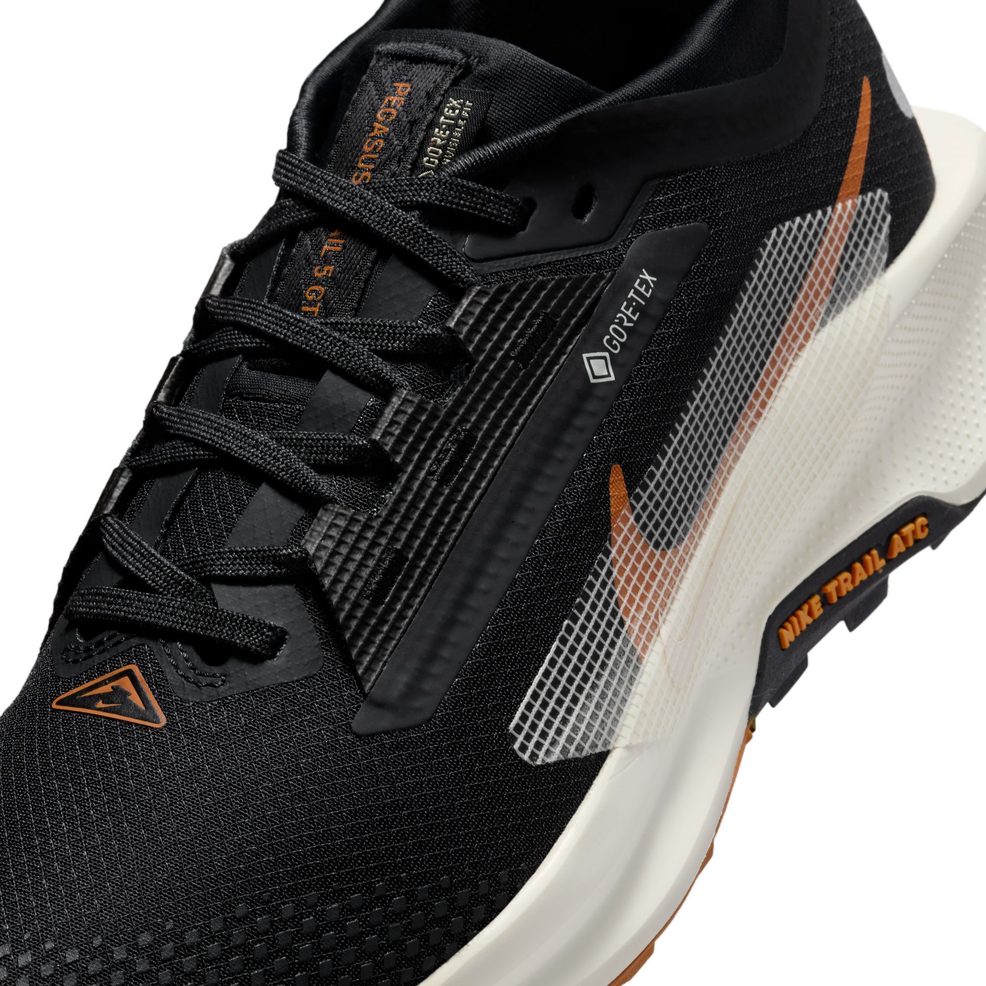 Nike Women's Pegasus Trail 5 GORE-TEX Running Shoes product image