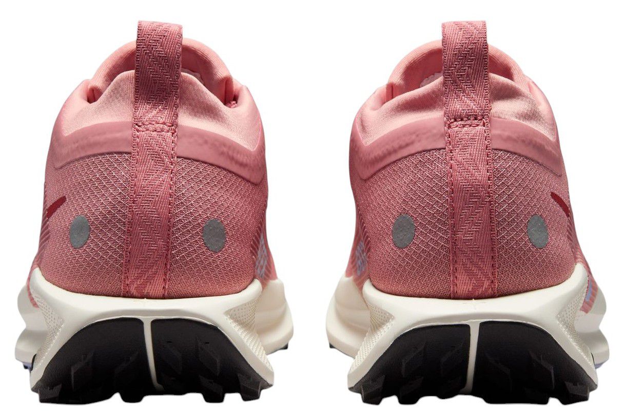 Nike Women's Pegasus Trail 5 GORE-TEX Running Shoes product image