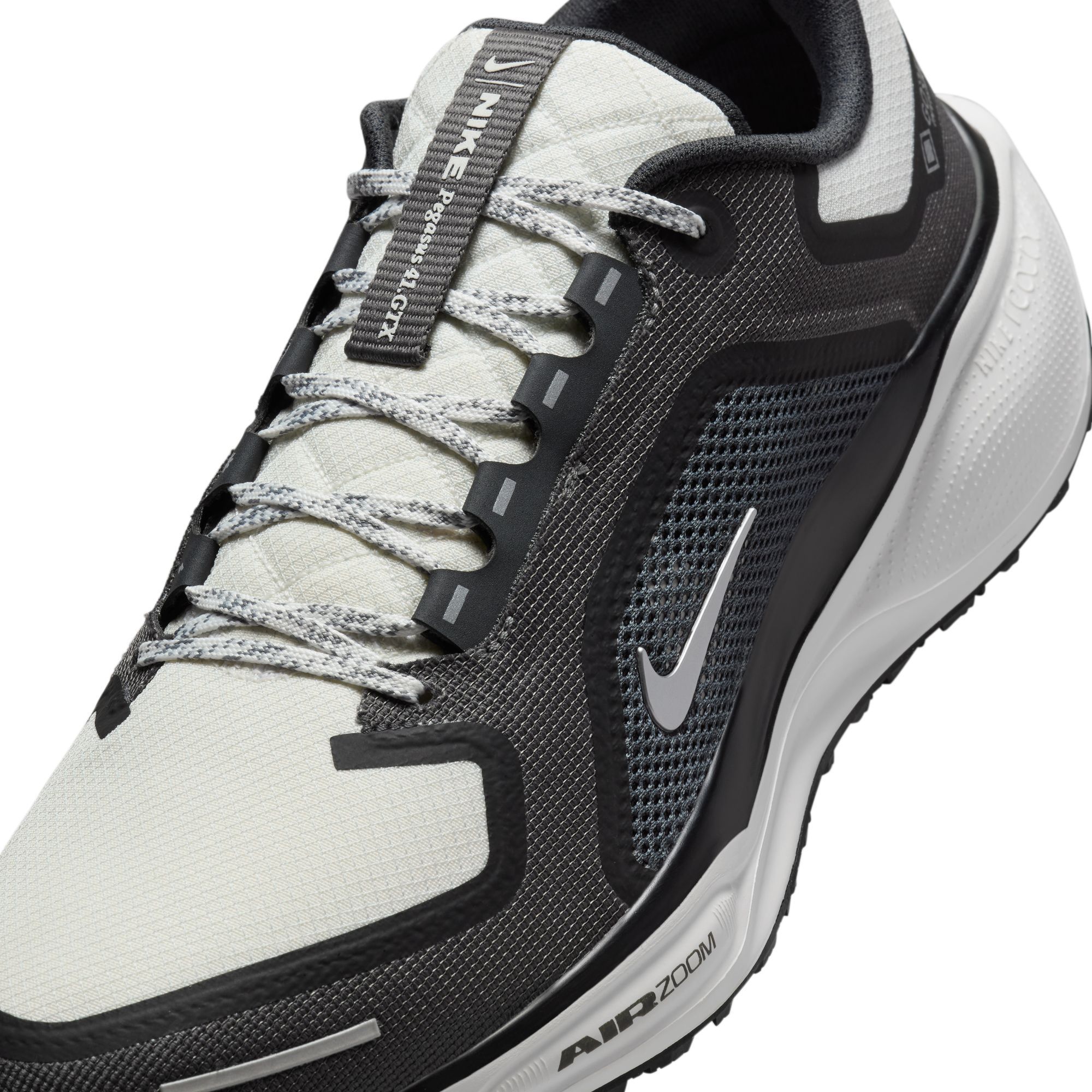 Nike Men's Pegasus 41 GORE-TEX Running Shoes product image