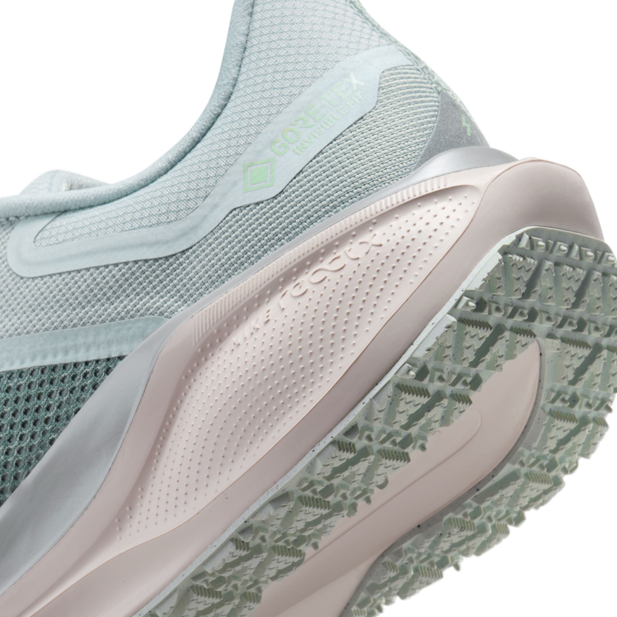 Nike Men's Pegasus 41 GORE-TEX Running Shoes product image