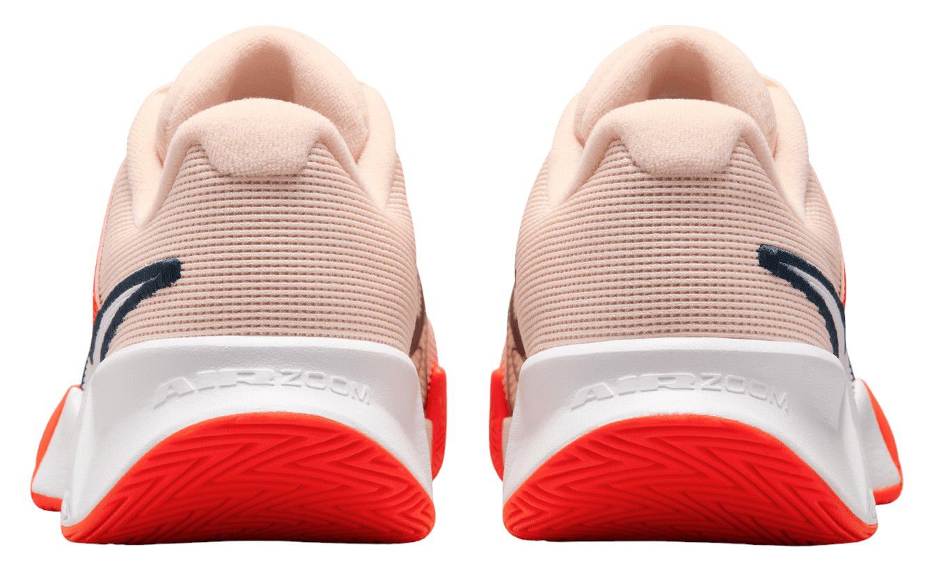 Nike Women's Zoom Challenge Pickleball Shoes product image