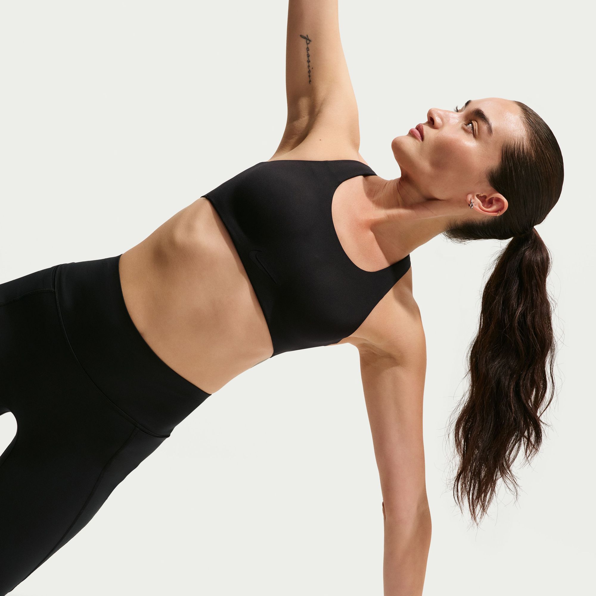 Nike Women's Rival Ultrahigh-Support Padded Sports Bra product image