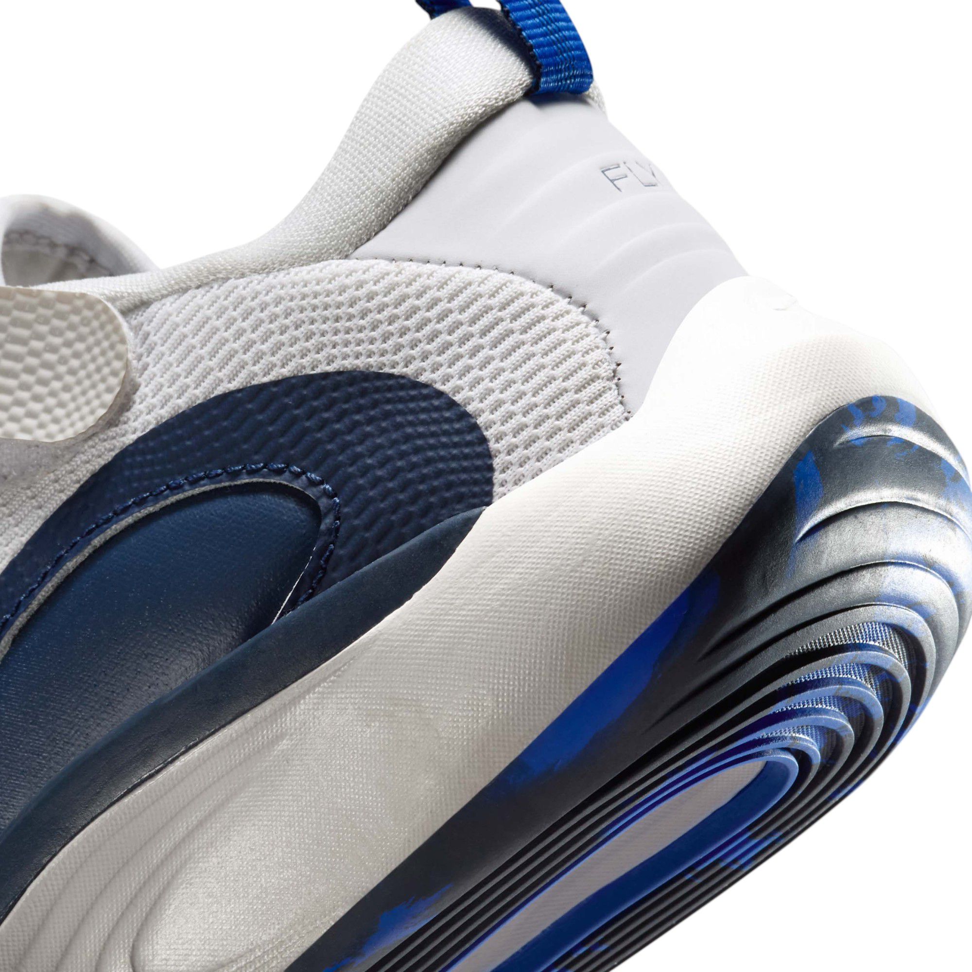 Nike Kids' Preschool IsoFly Basketball Shoes product image