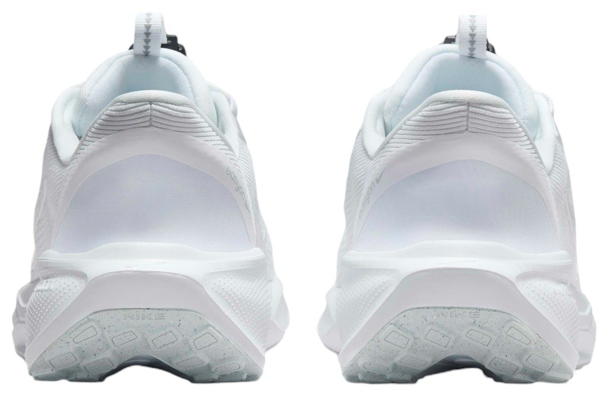 Nike Women's Pegasus EasyOn Running Shoes product image