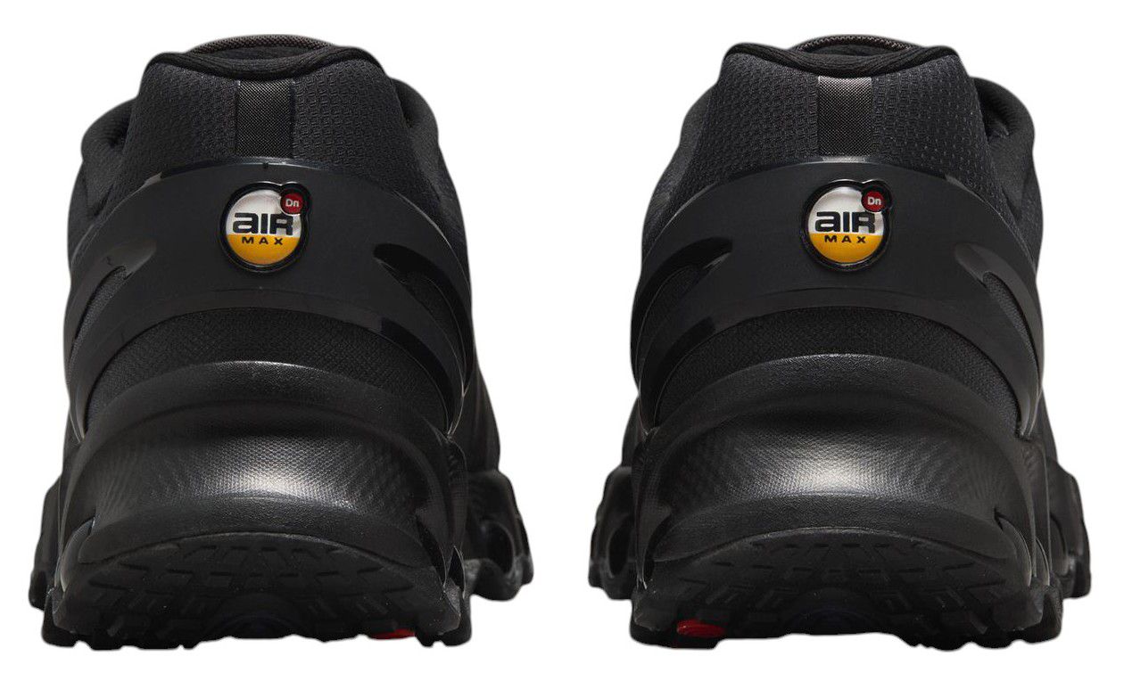 Nike Men's Air Max Dn8 Shoes product image