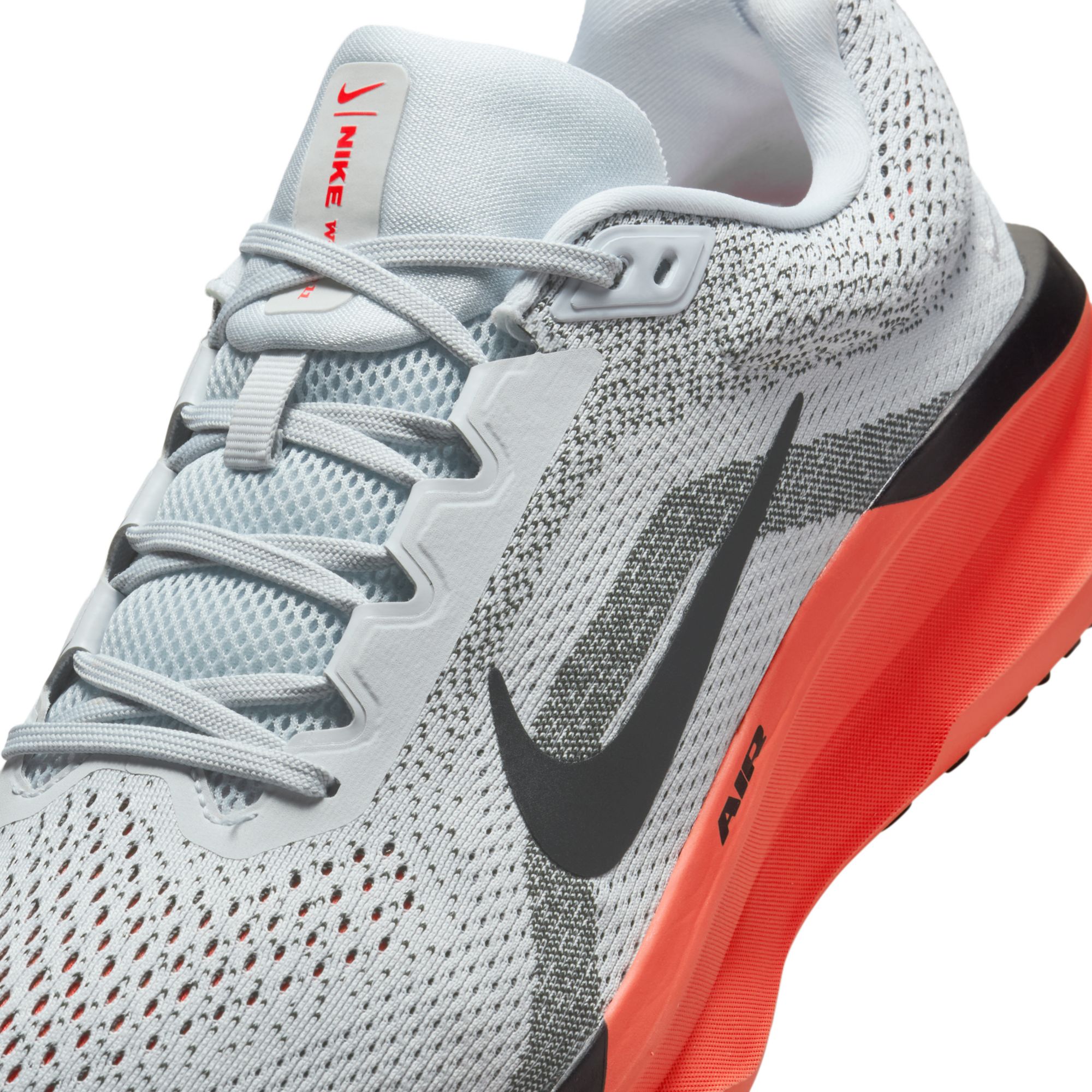 Nike Men's Winflo 11 Running Shoes product image
